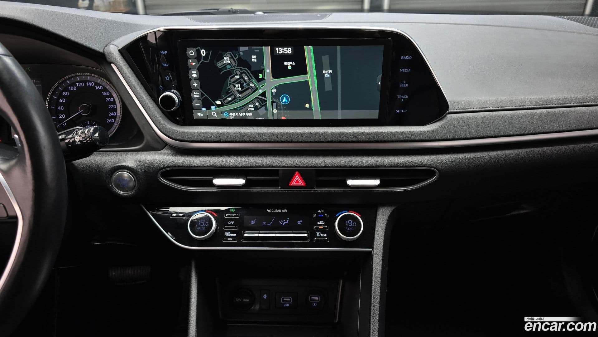 Main__Slider__Photo:Sonata Hyundai 2022.6-29