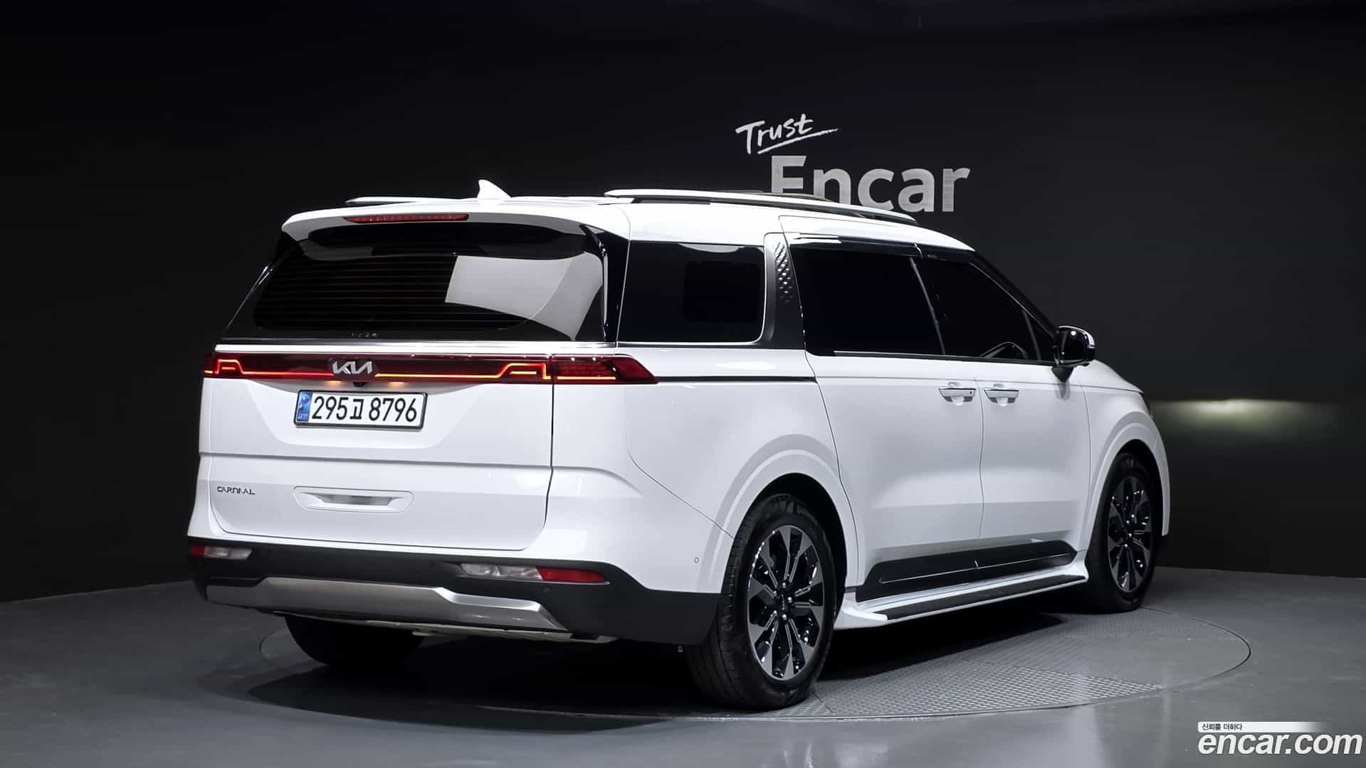 Canival Kia 2023.8-OUTER-002