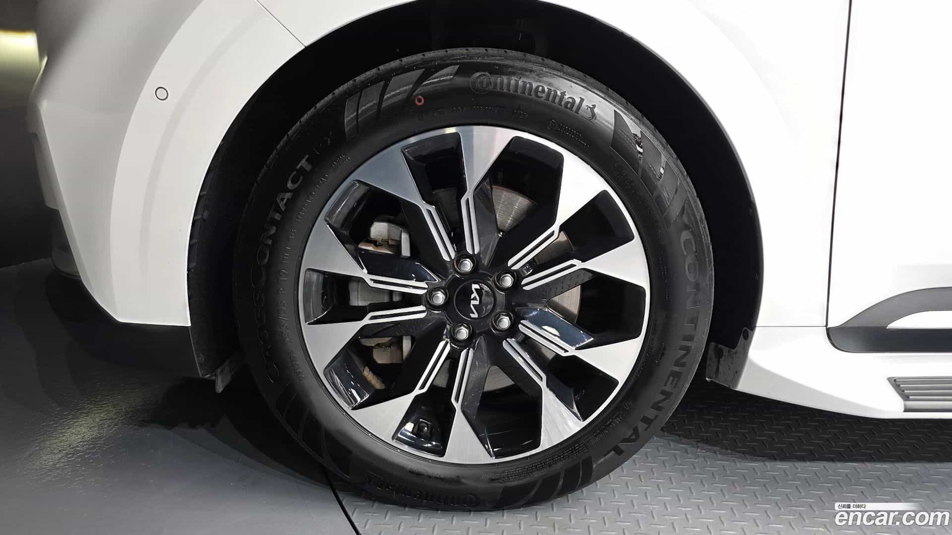 Canival Kia 2023.8-OUTER-005