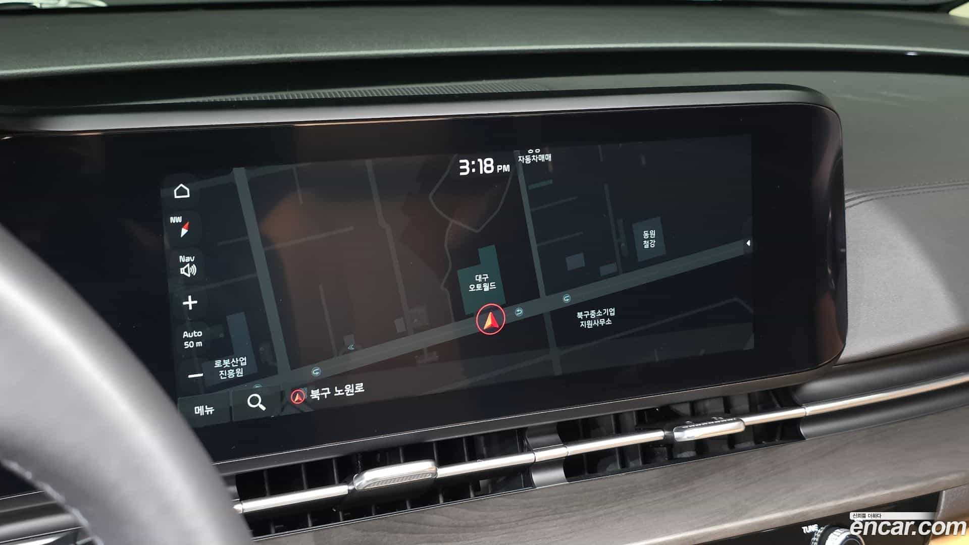 Canival Kia 2023.8-OPTION-017