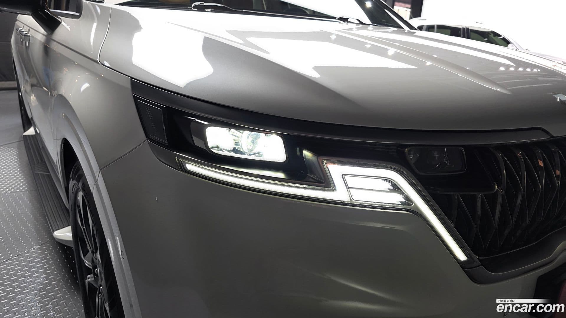 Main__Slider__Photo:Canival Kia 2023.8-21