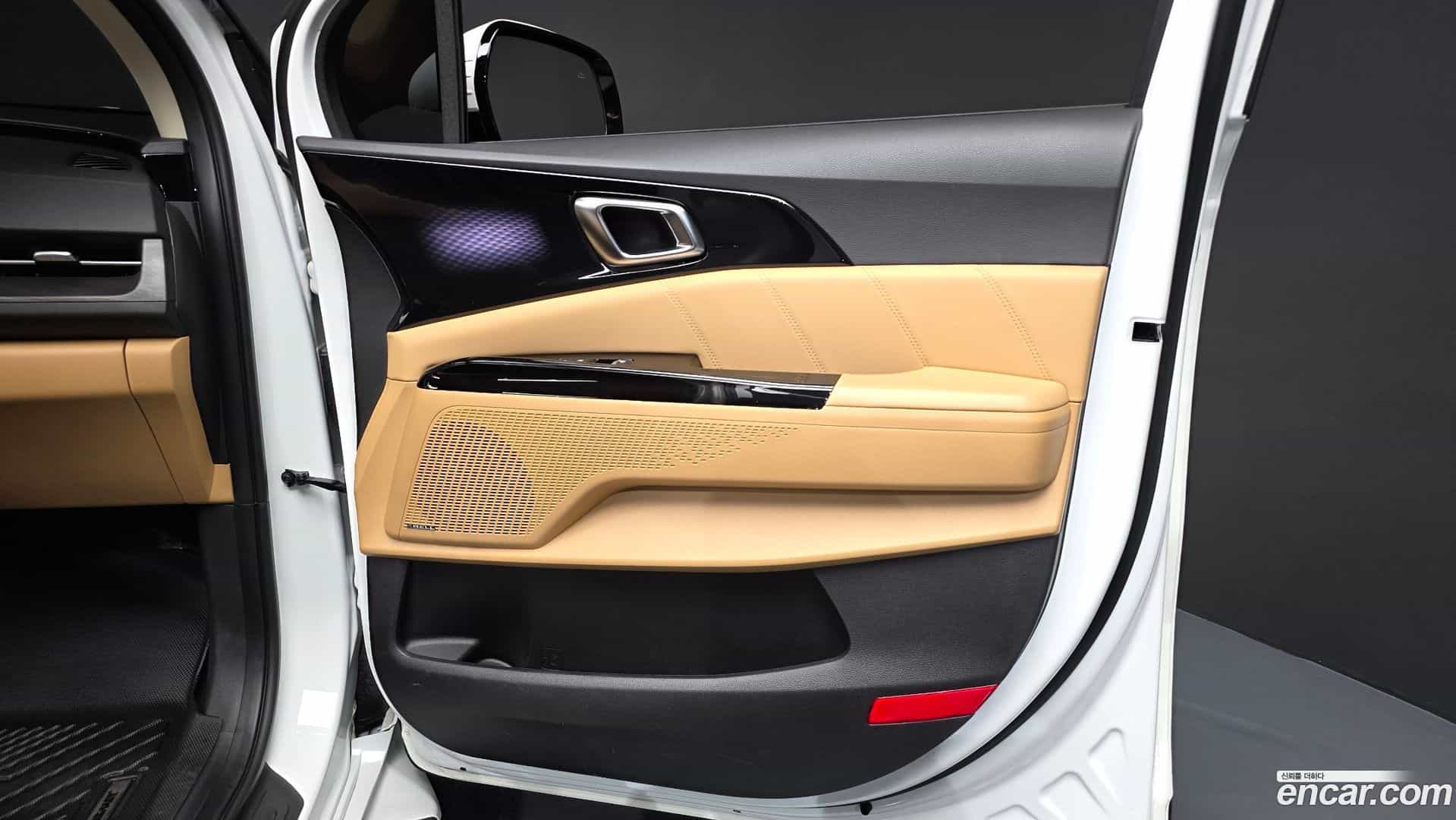 Canival Kia 2023.8-INNER-035