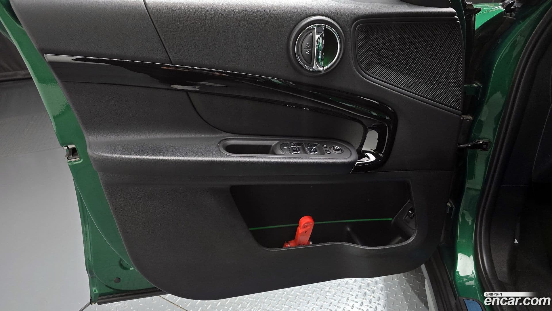 Main__Slider__Photo:Countryman Mini 2023.5-23