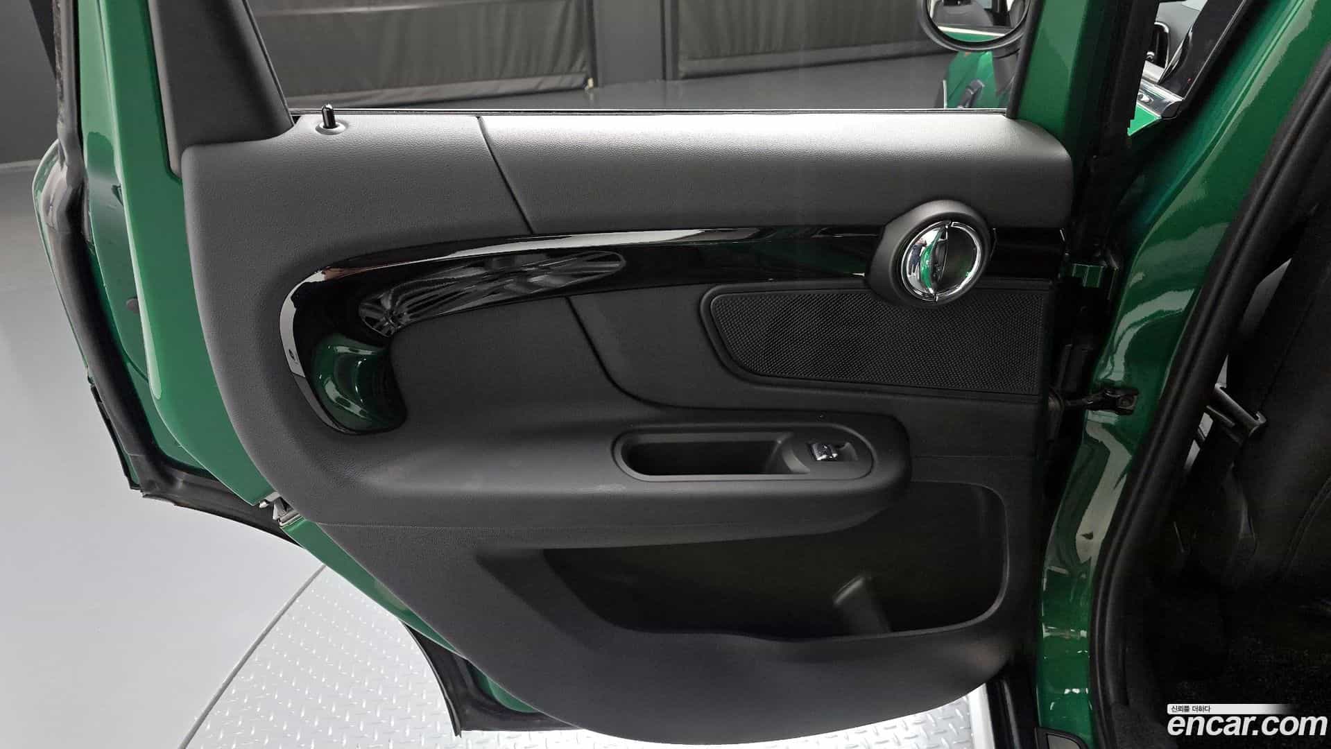 Countryman Mini 2023.5-INNER-035