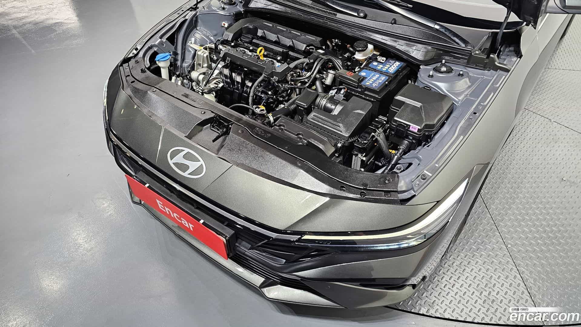 AVANTE Hyundai 2024.0-OUTER-006