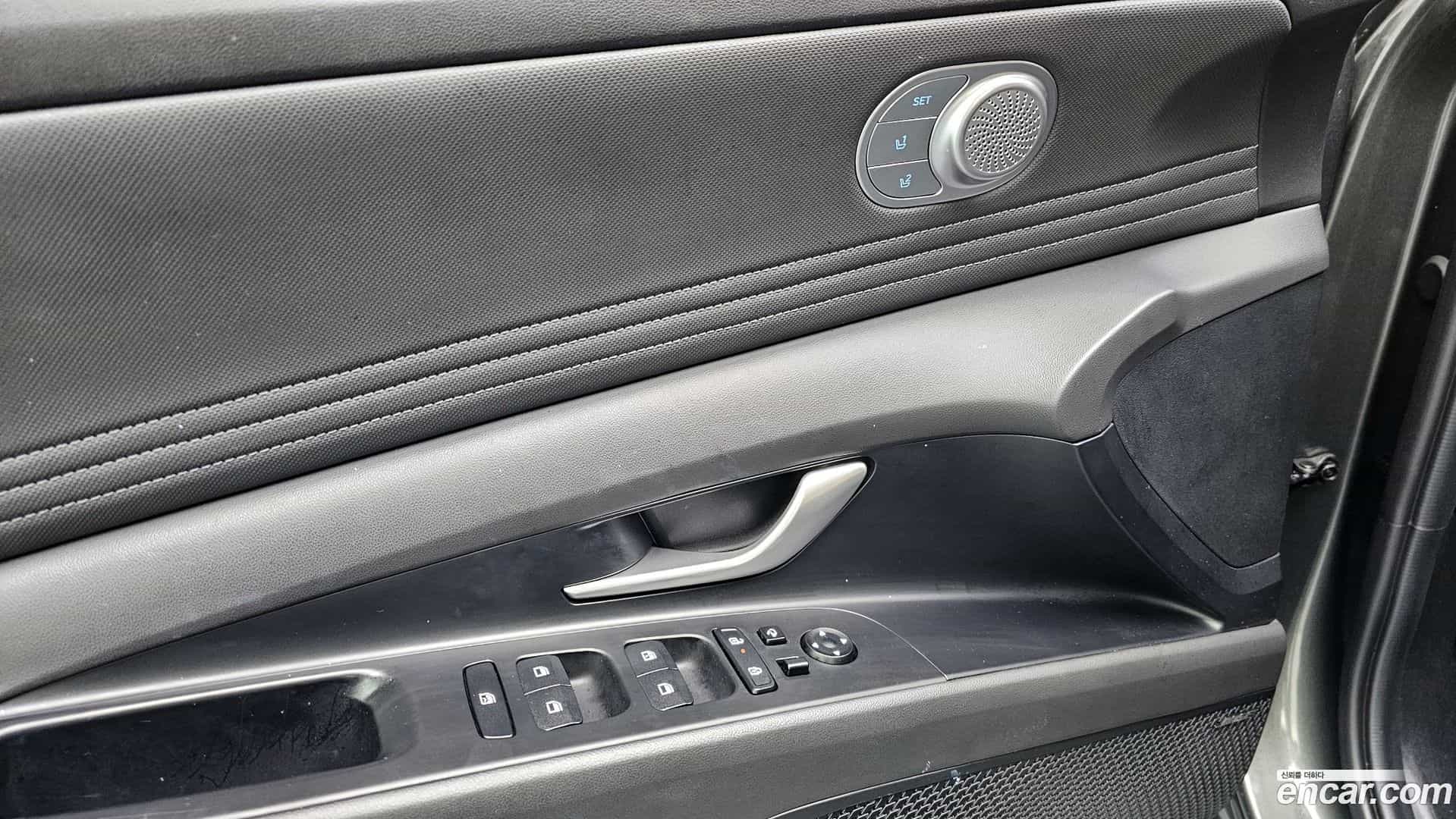 AVANTE Hyundai 2024.0-OPTION-021