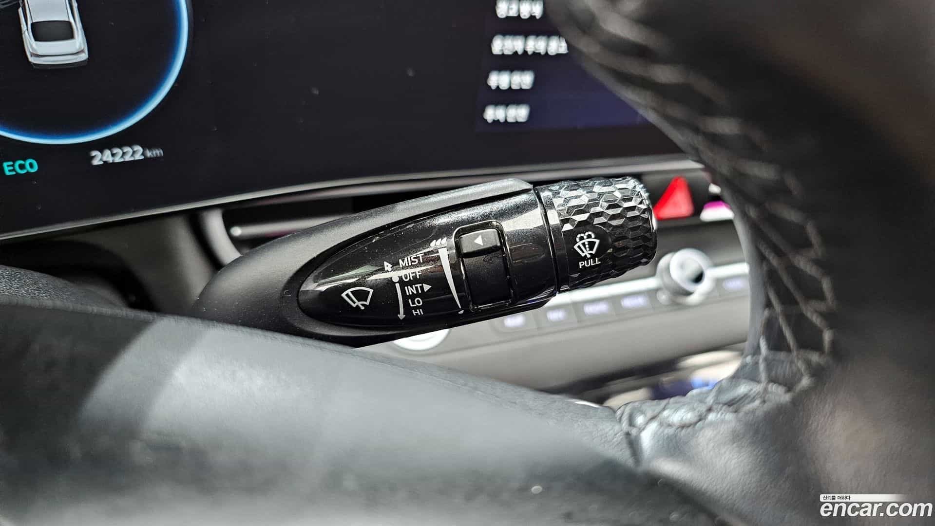 AVANTE Hyundai 2024.0-OPTION-023