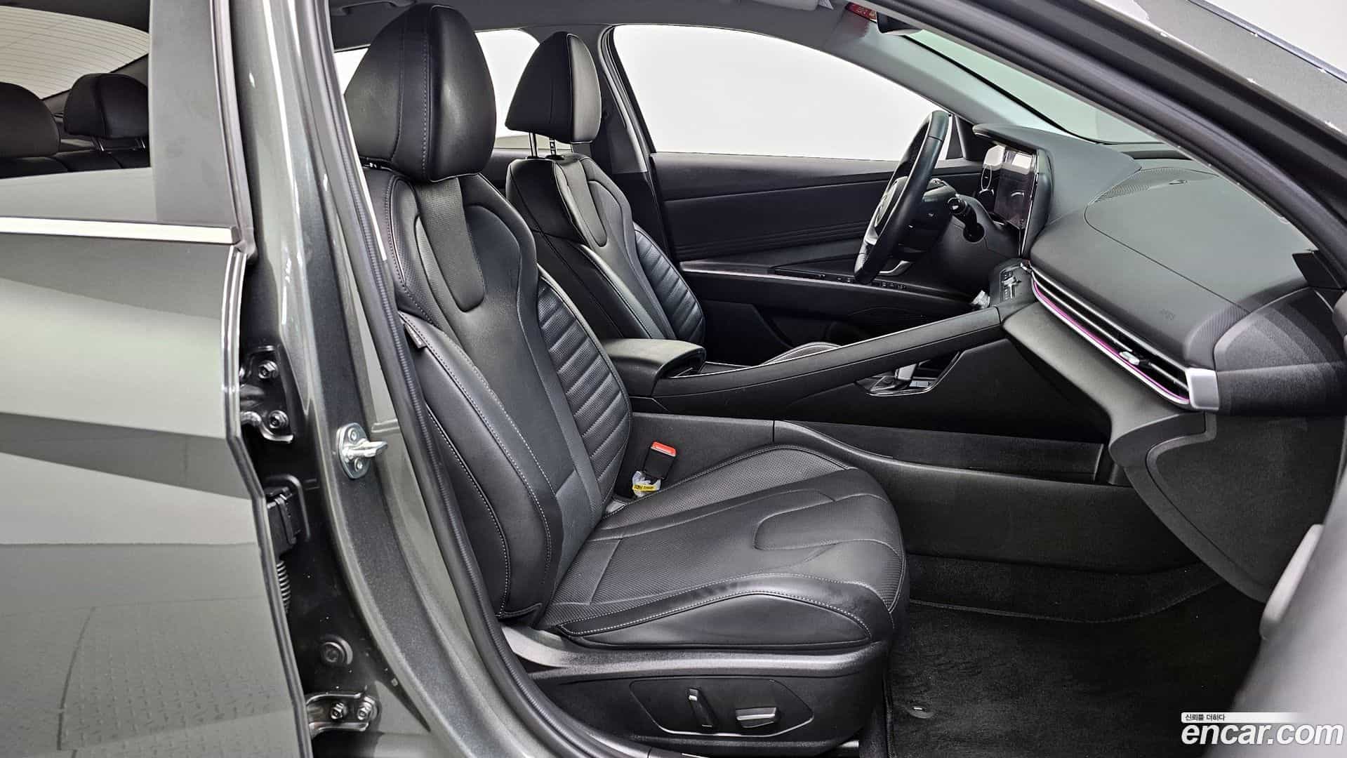 AVANTE Hyundai 2024.0-INNER-036