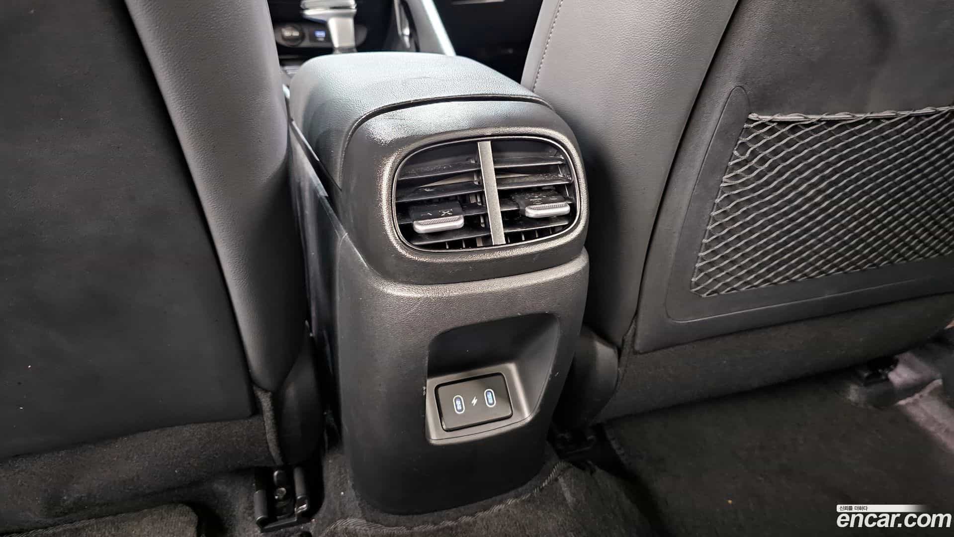 AVANTE Hyundai 2024.0-OPTION-042