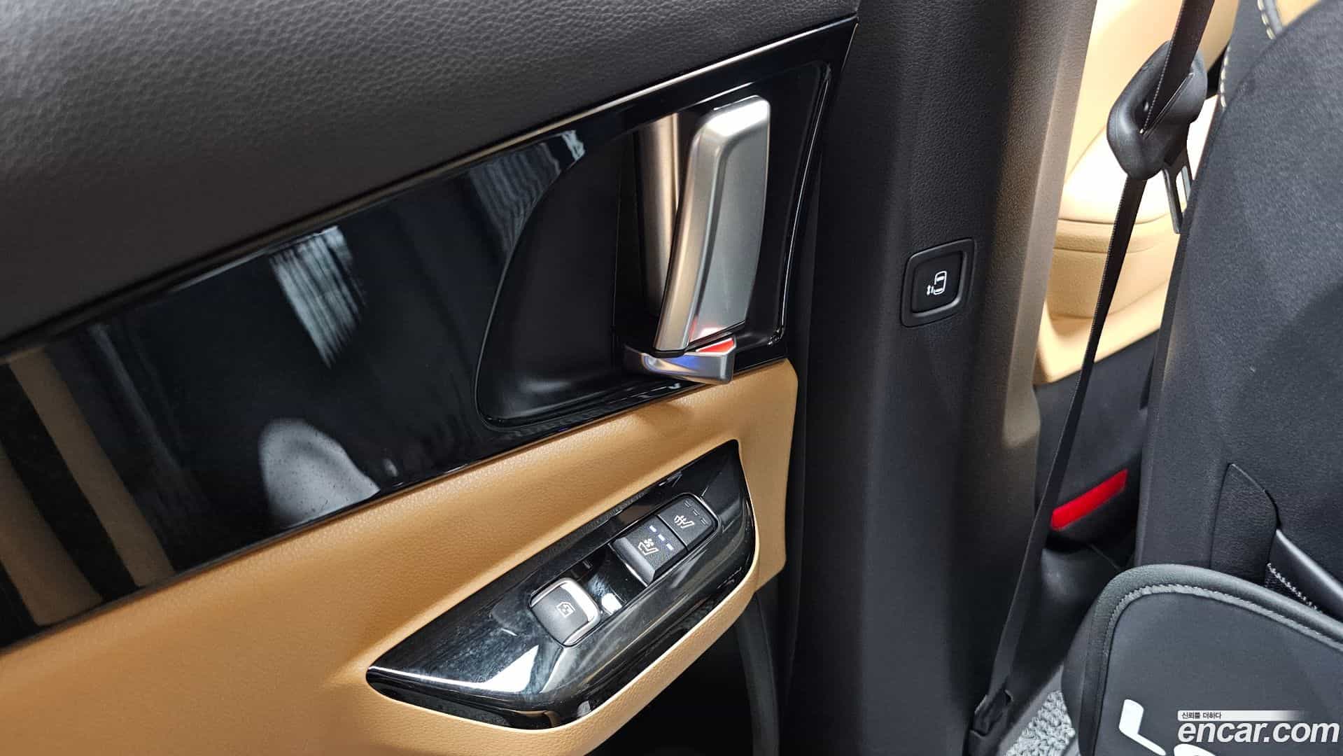 Canival Kia 2023.6-OPTION-023