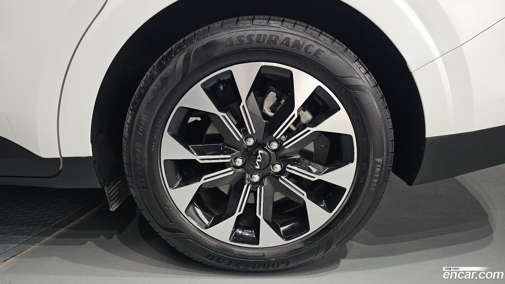 Main__Slider__Photo:Canival Kia 2023.6-20