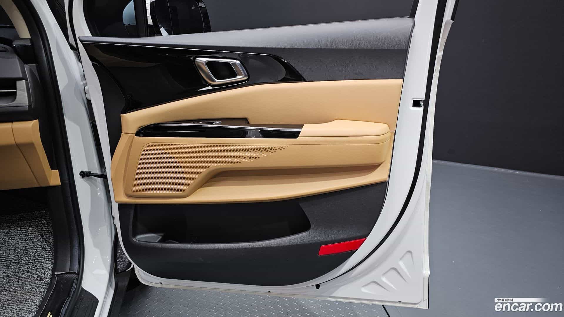 Canival Kia 2023.6-INNER-035