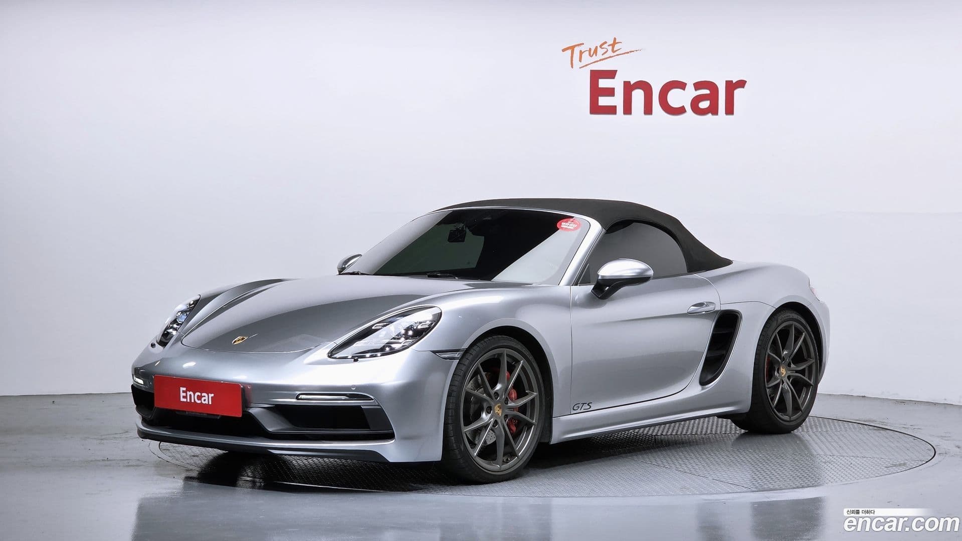 Main__Slider__Photo:718 Porsche 2018.7-0