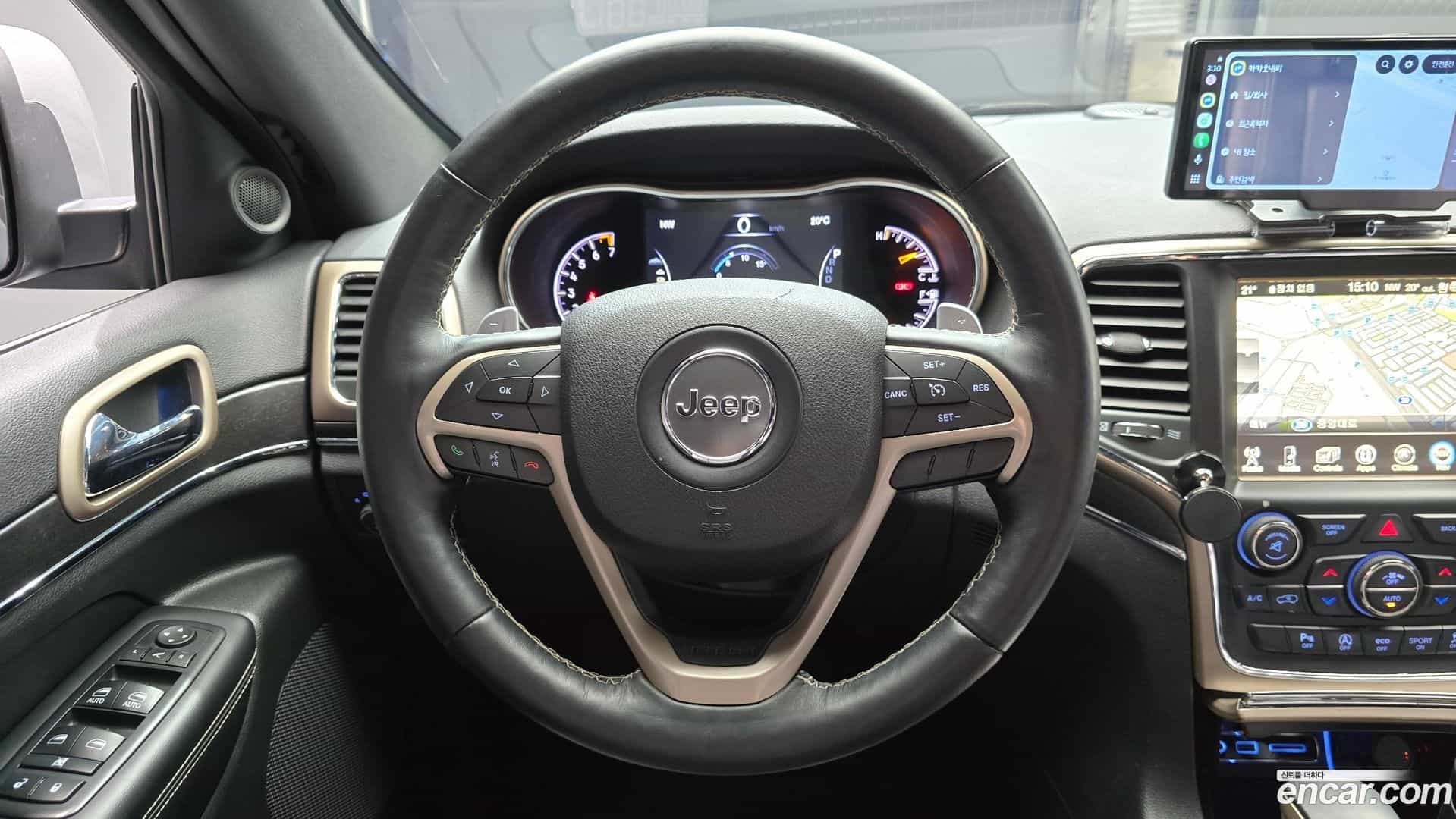 Cherokee Jeep 2017.6-OPTION-017