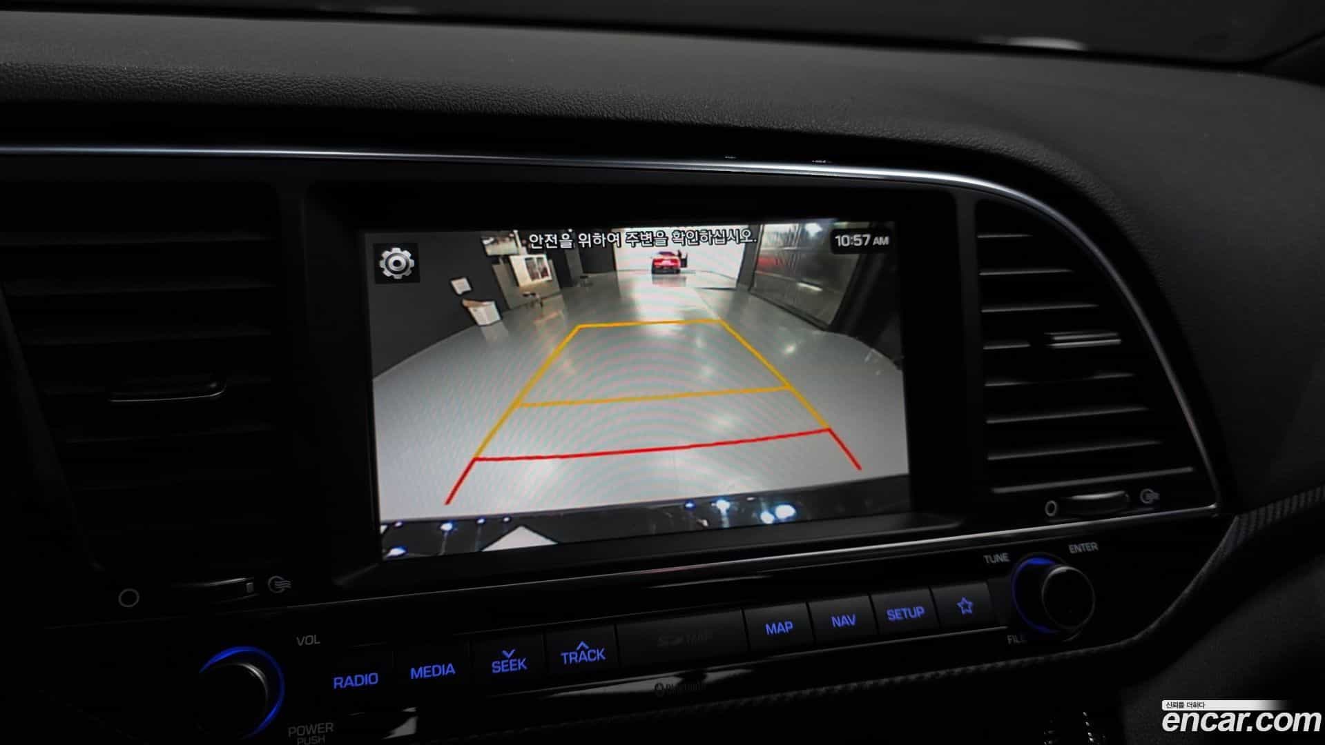AVANTE Hyundai 2017.8-OPTION-020