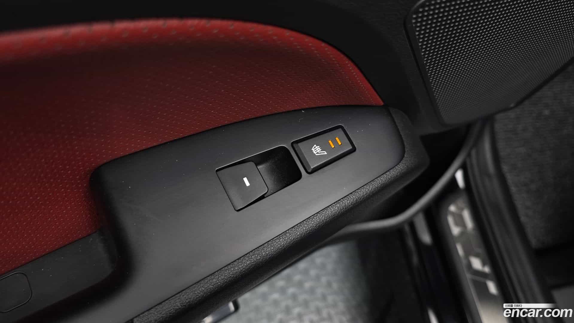 AVANTE Hyundai 2017.8-OPTION-022