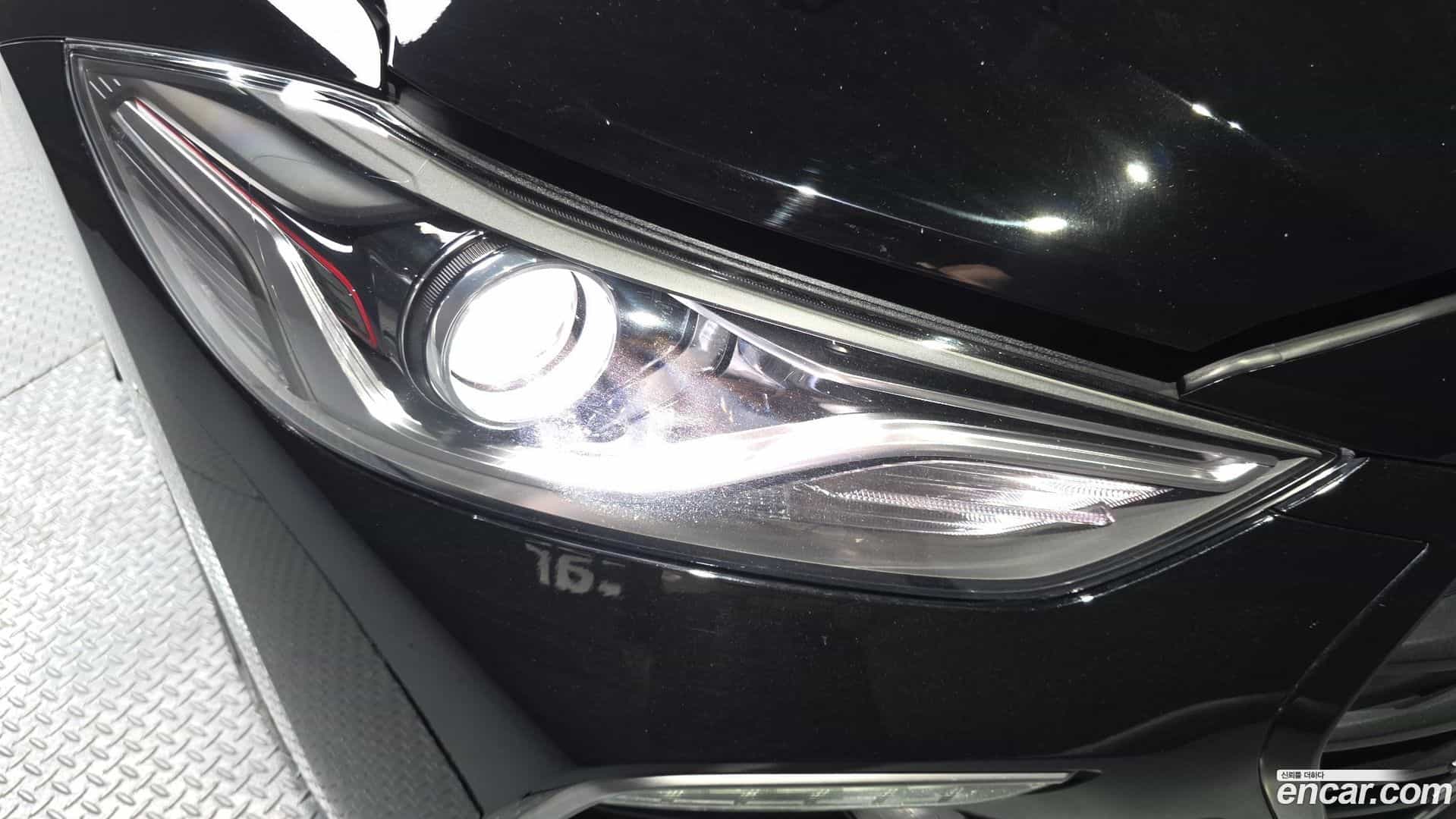 AVANTE Hyundai 2017.8-OUTER-032