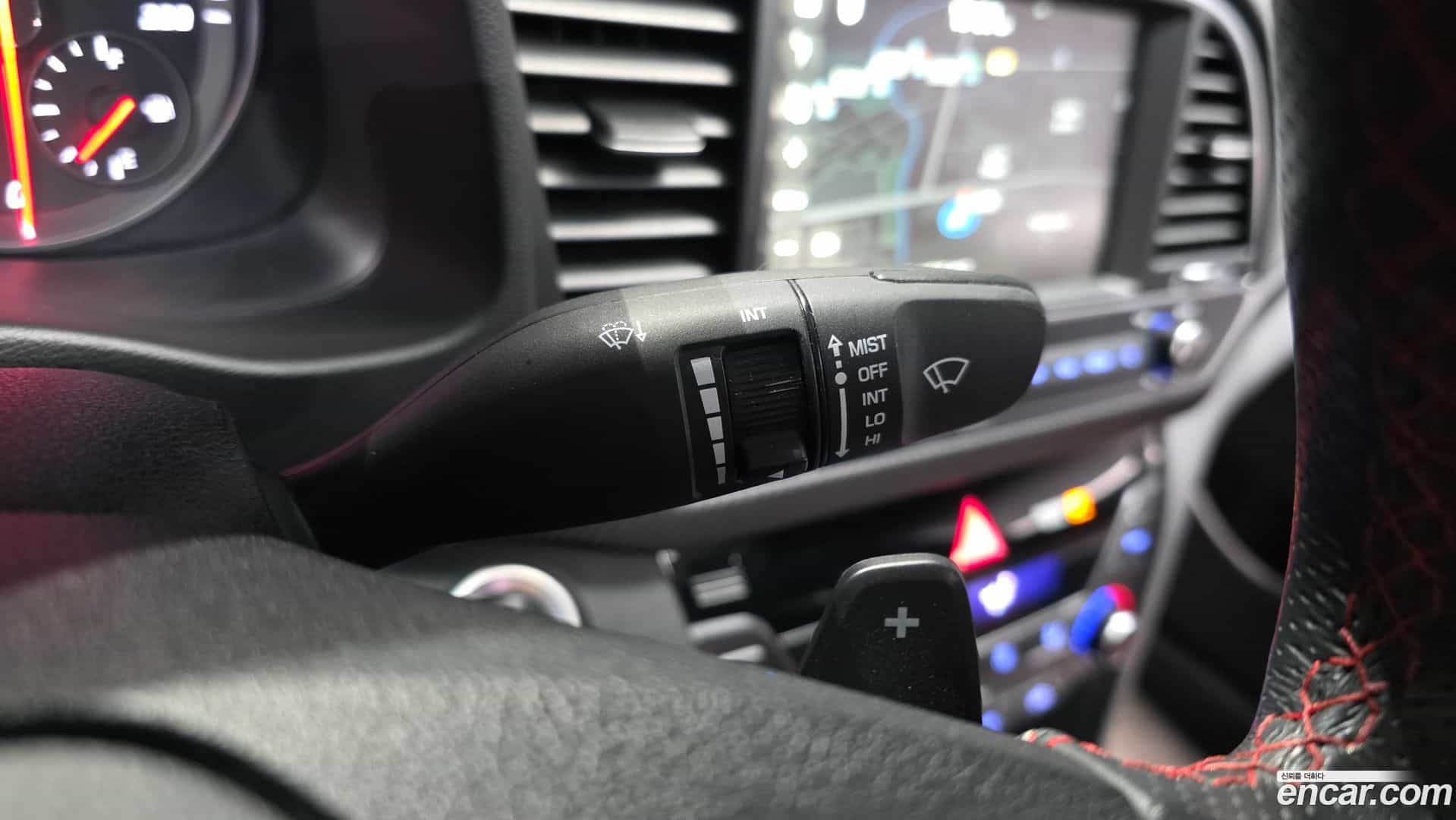 AVANTE Hyundai 2017.8-OPTION-044