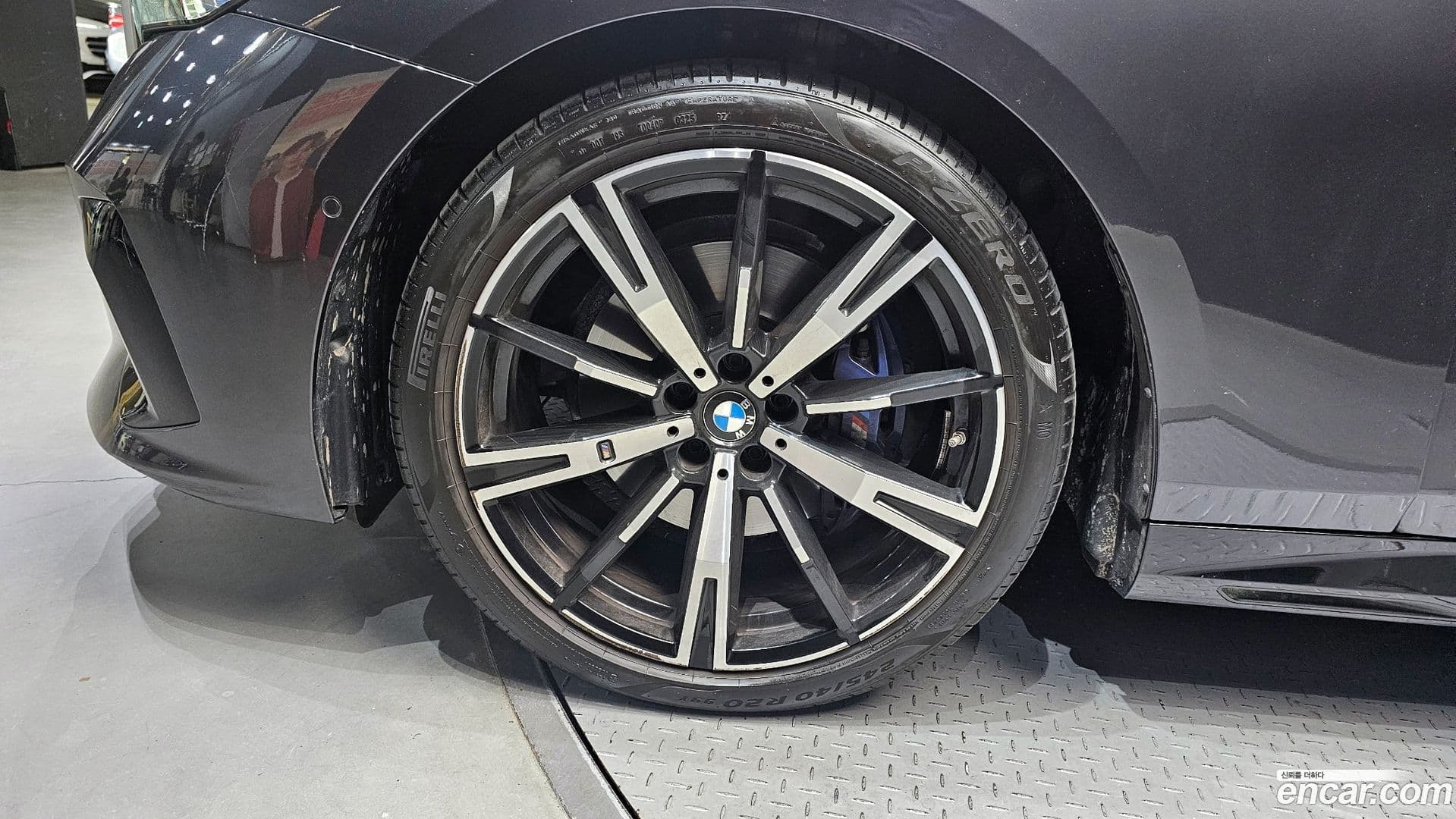 Main__Slider__Photo:5-Series BMW 2025.6-4