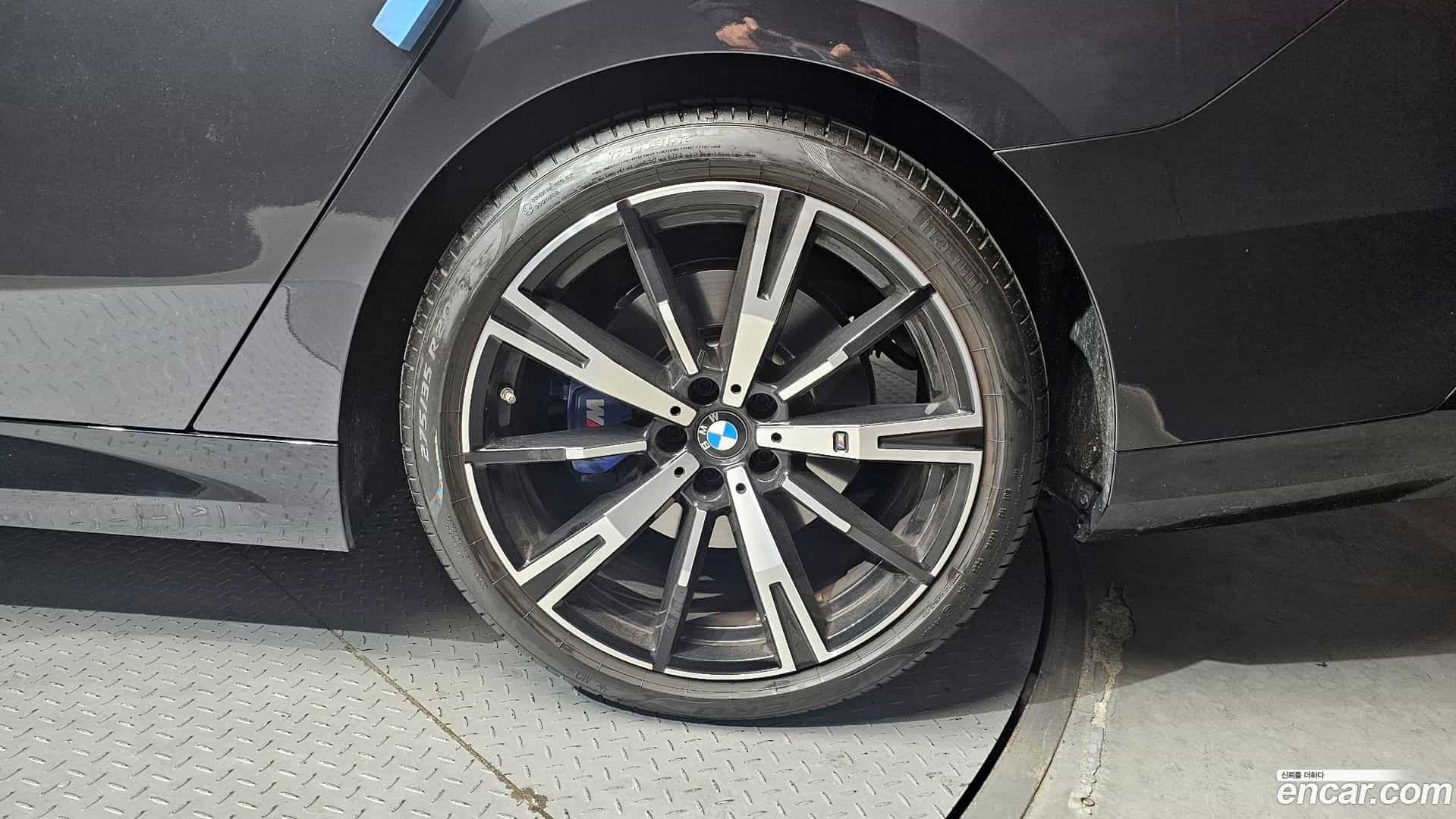 5-Series BMW 2025.6-OUTER-031