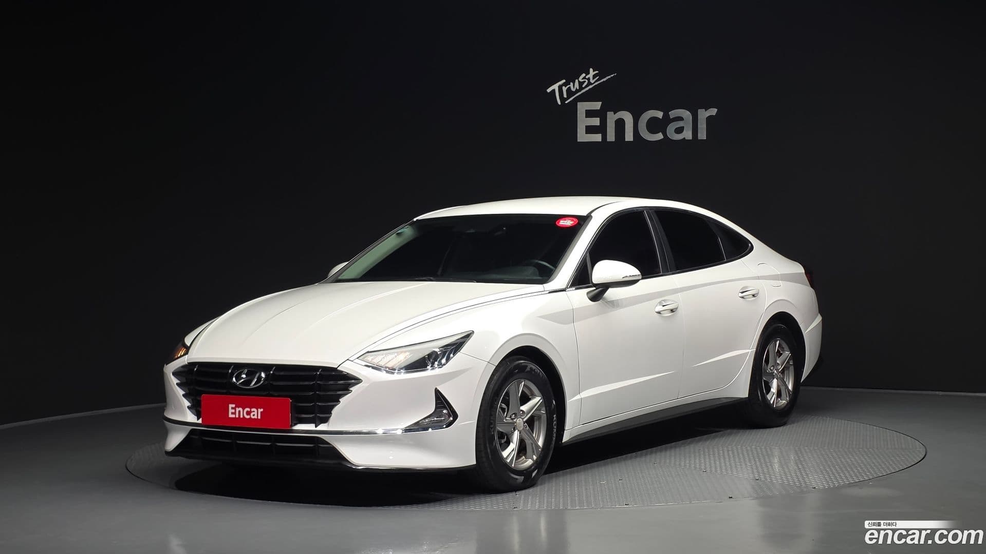 Main__Slider__Photo:Sonata Hyundai 2019.8-0
