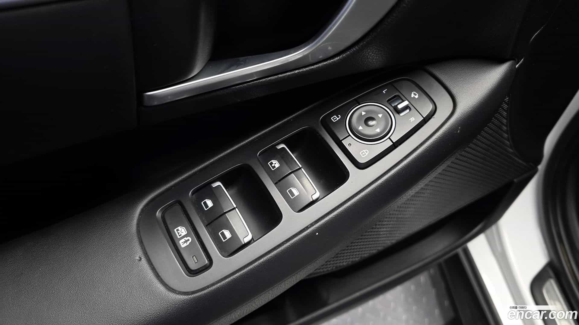 Sonata Hyundai 2019.8-OPTION-022