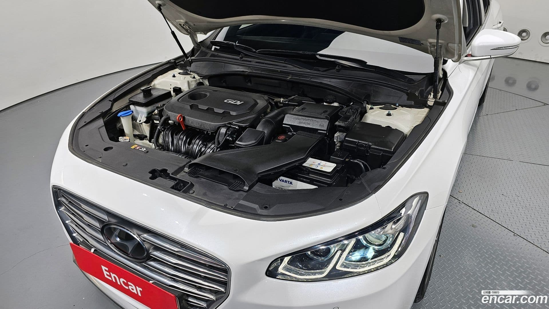 Main__Slider__Photo:Grandeur Hyundai 2018.2-5