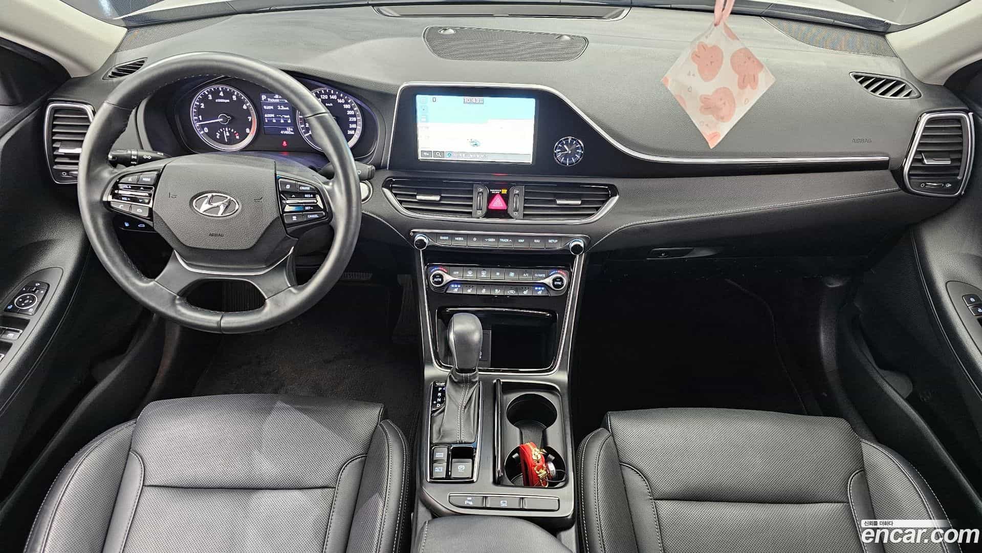 Grandeur Hyundai 2018.2-INNER-007