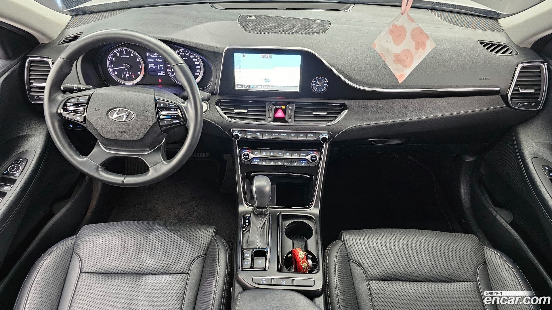 Main__Slider__Photo:Grandeur Hyundai 2018.2-6