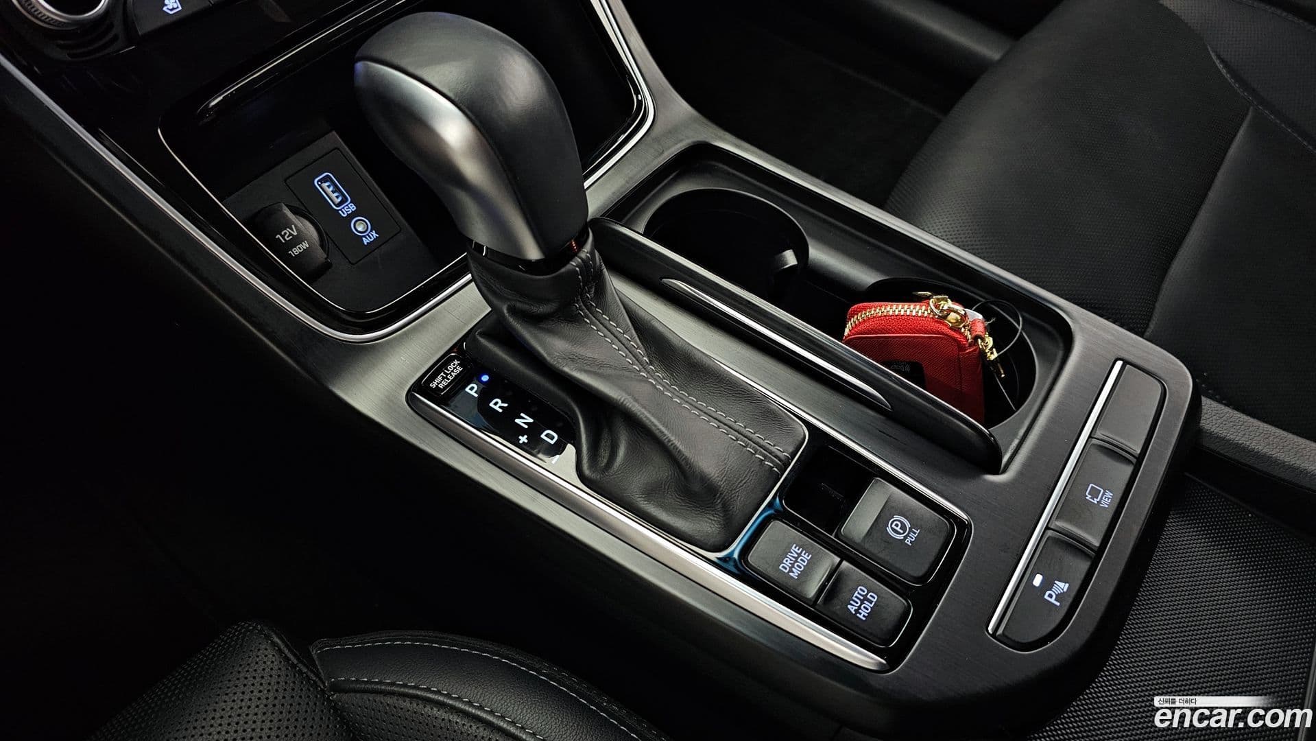 Main__Slider__Photo:Grandeur Hyundai 2018.2-8