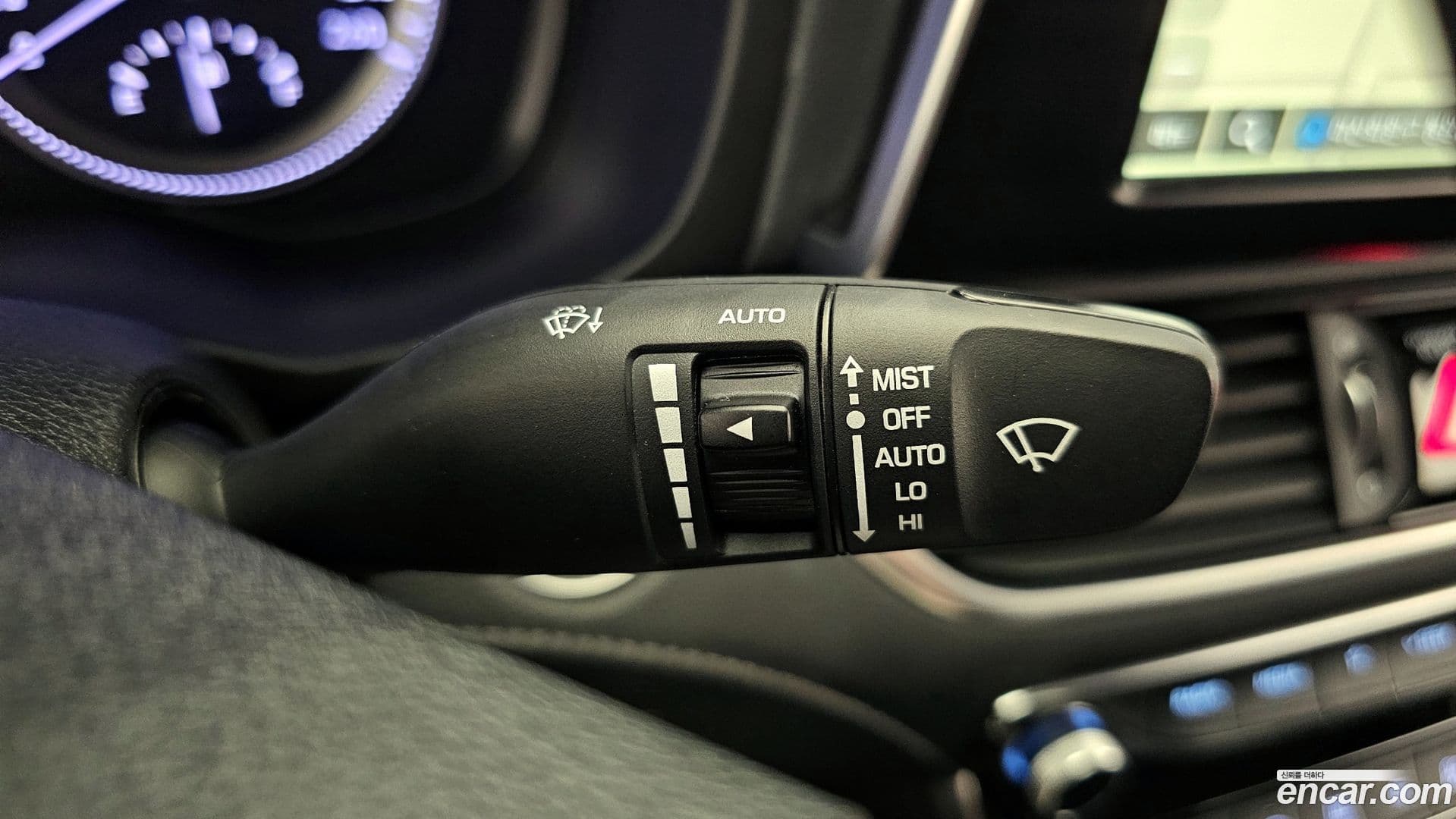 Main__Slider__Photo:Grandeur Hyundai 2018.2-26