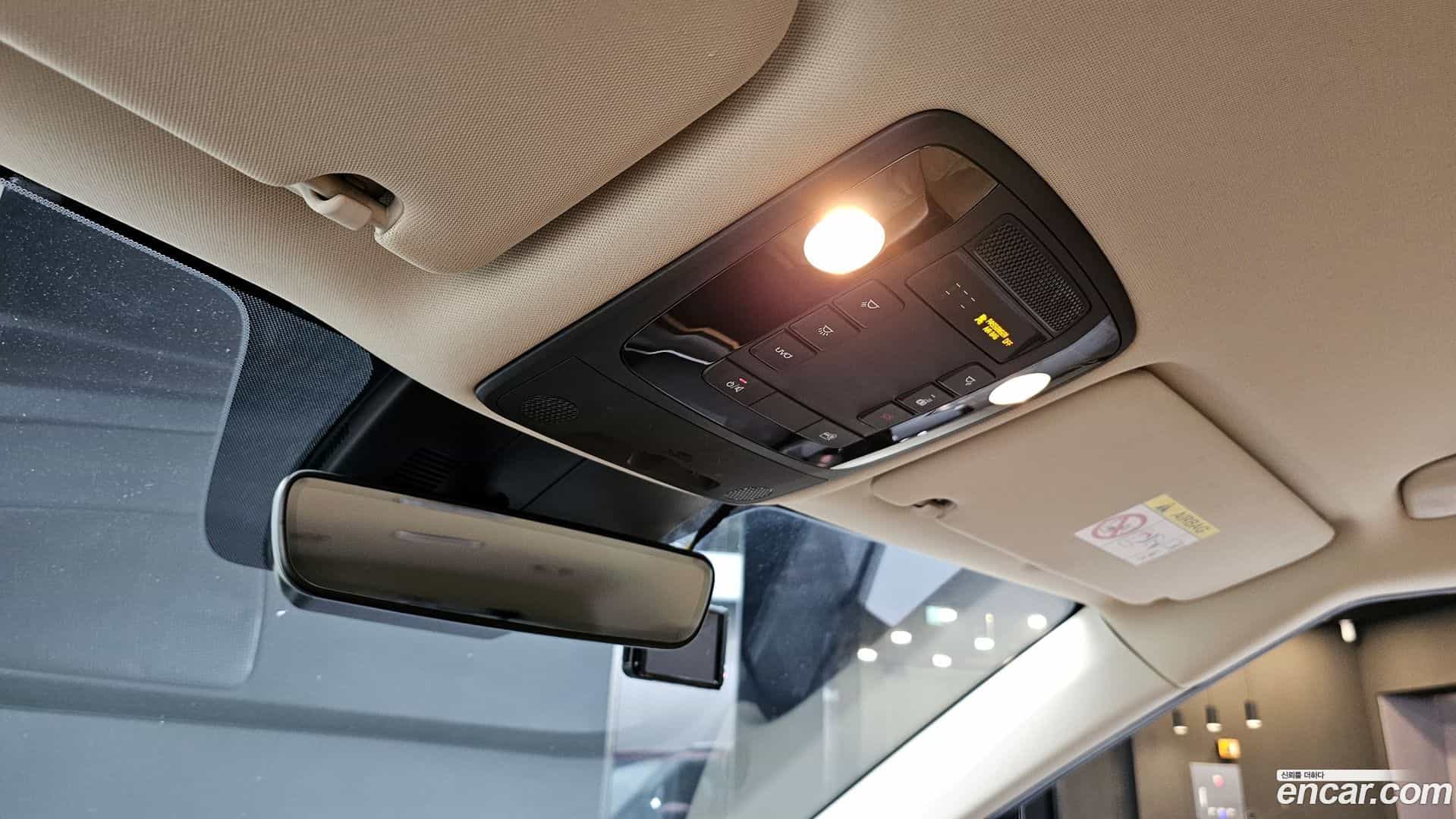 Canival Kia 2021.6-OPTION-022