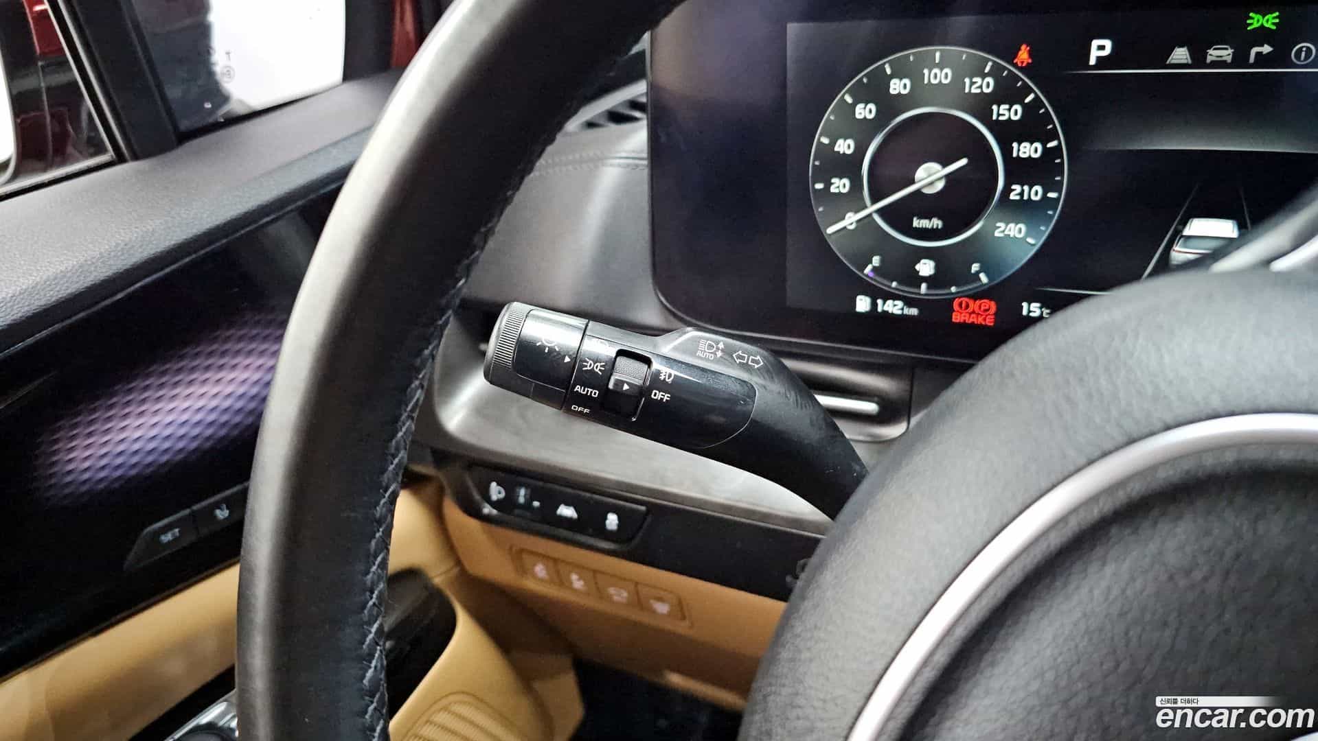 Canival Kia 2021.6-OPTION-041
