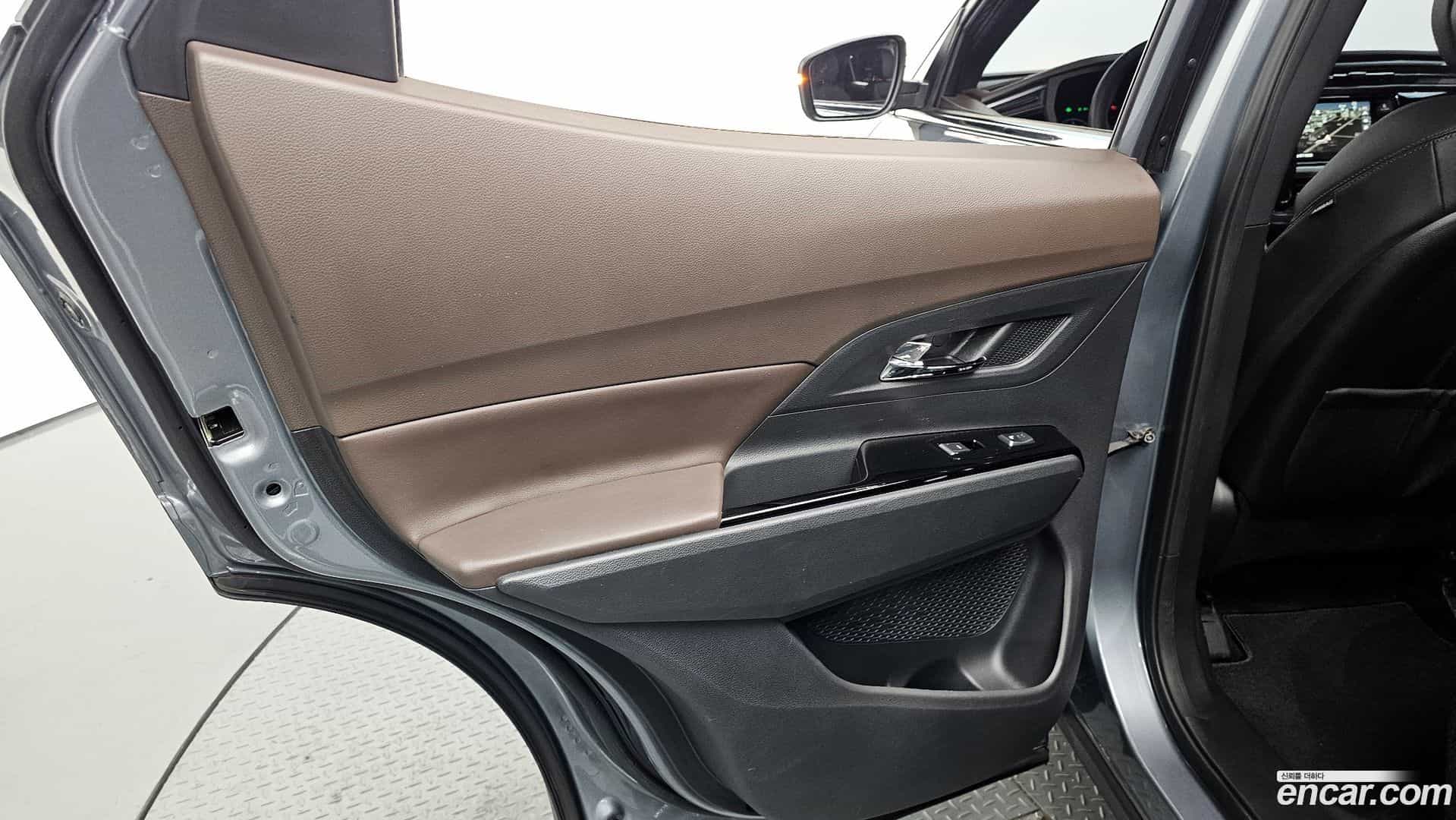 KORANDO KG Mobility 2019.6-INNER-035