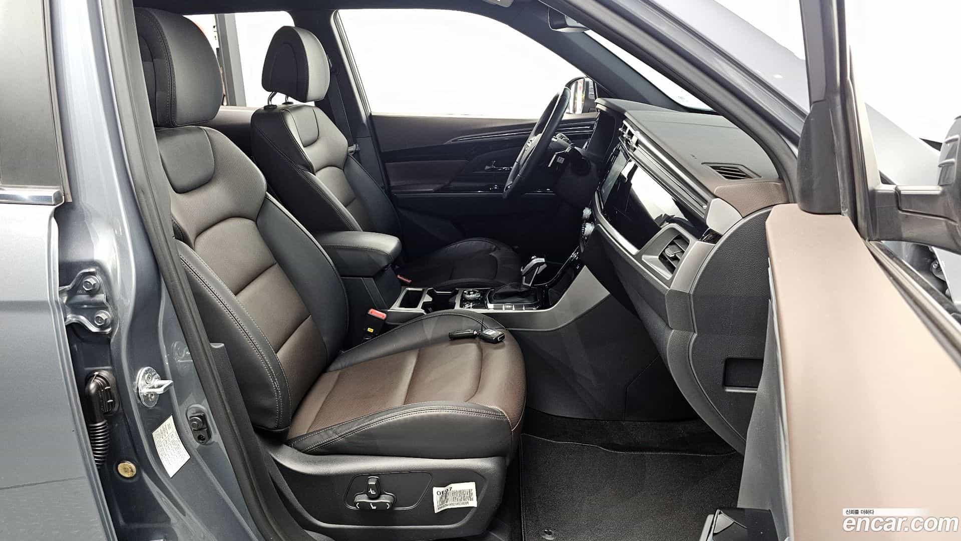 KORANDO KG Mobility 2019.6-INNER-036