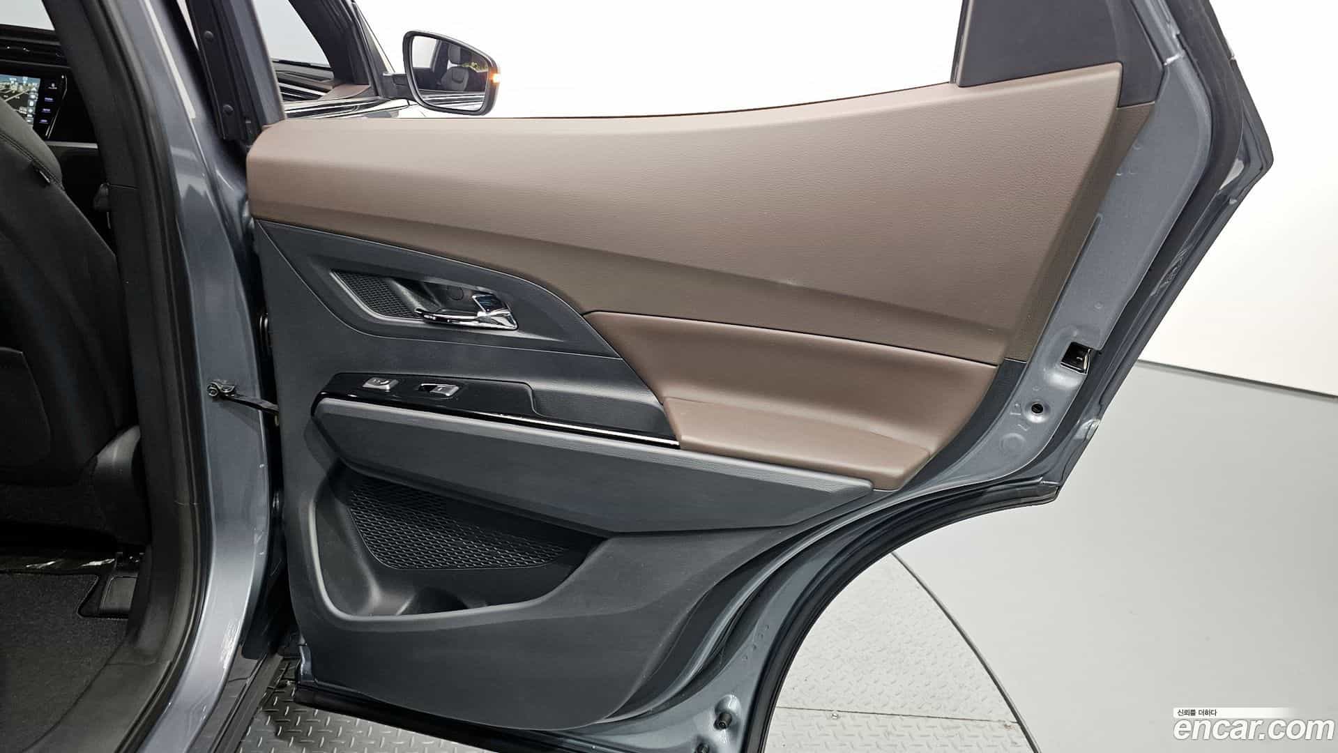 KORANDO KG Mobility 2019.6-OPTION-041