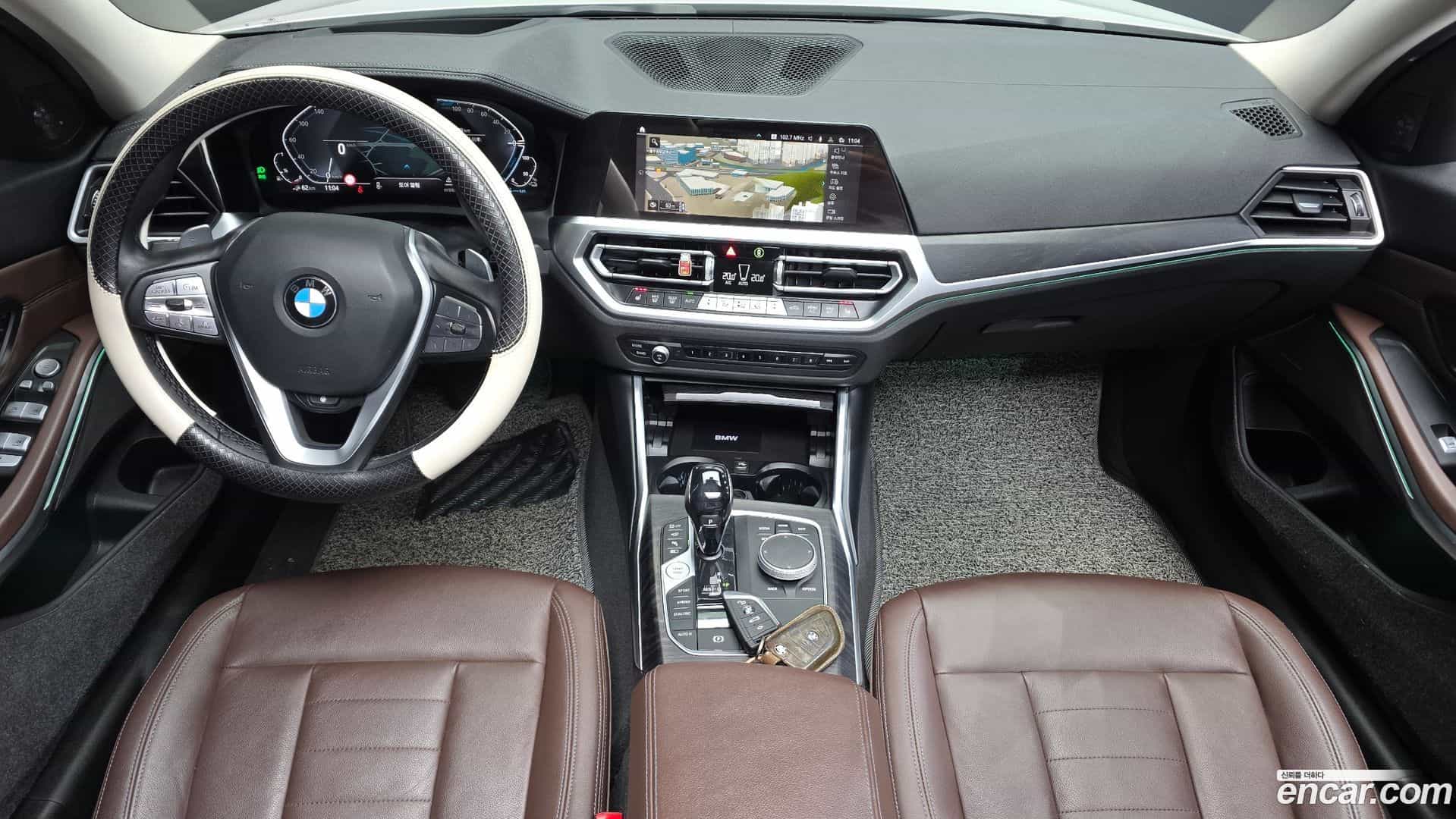 3-Series BMW 2021.0-INNER-007