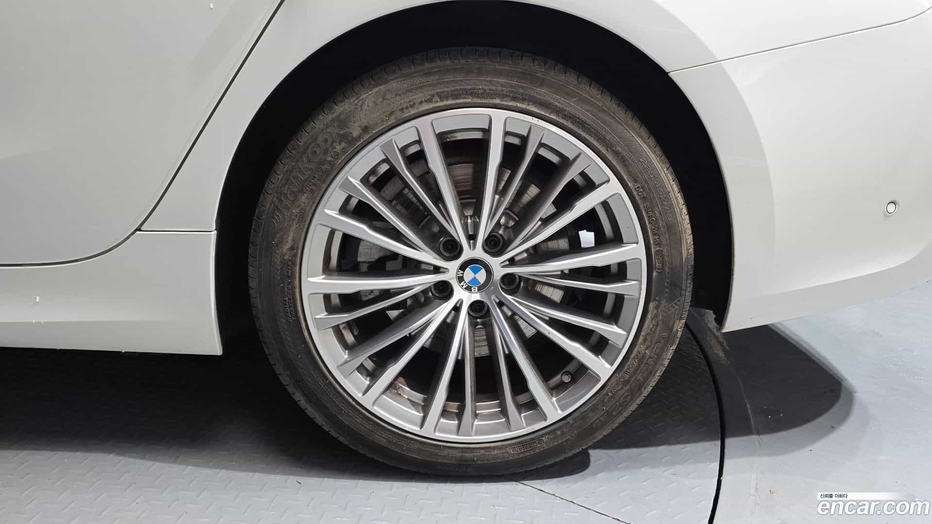 3-Series BMW 2021.0-OUTER-031