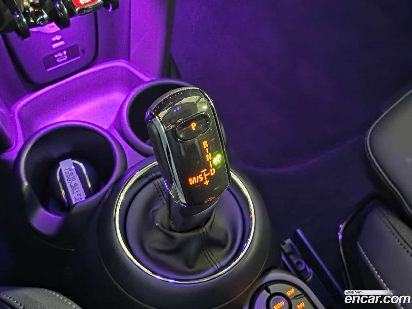 Cooper Mini 2021.5-INNER-009