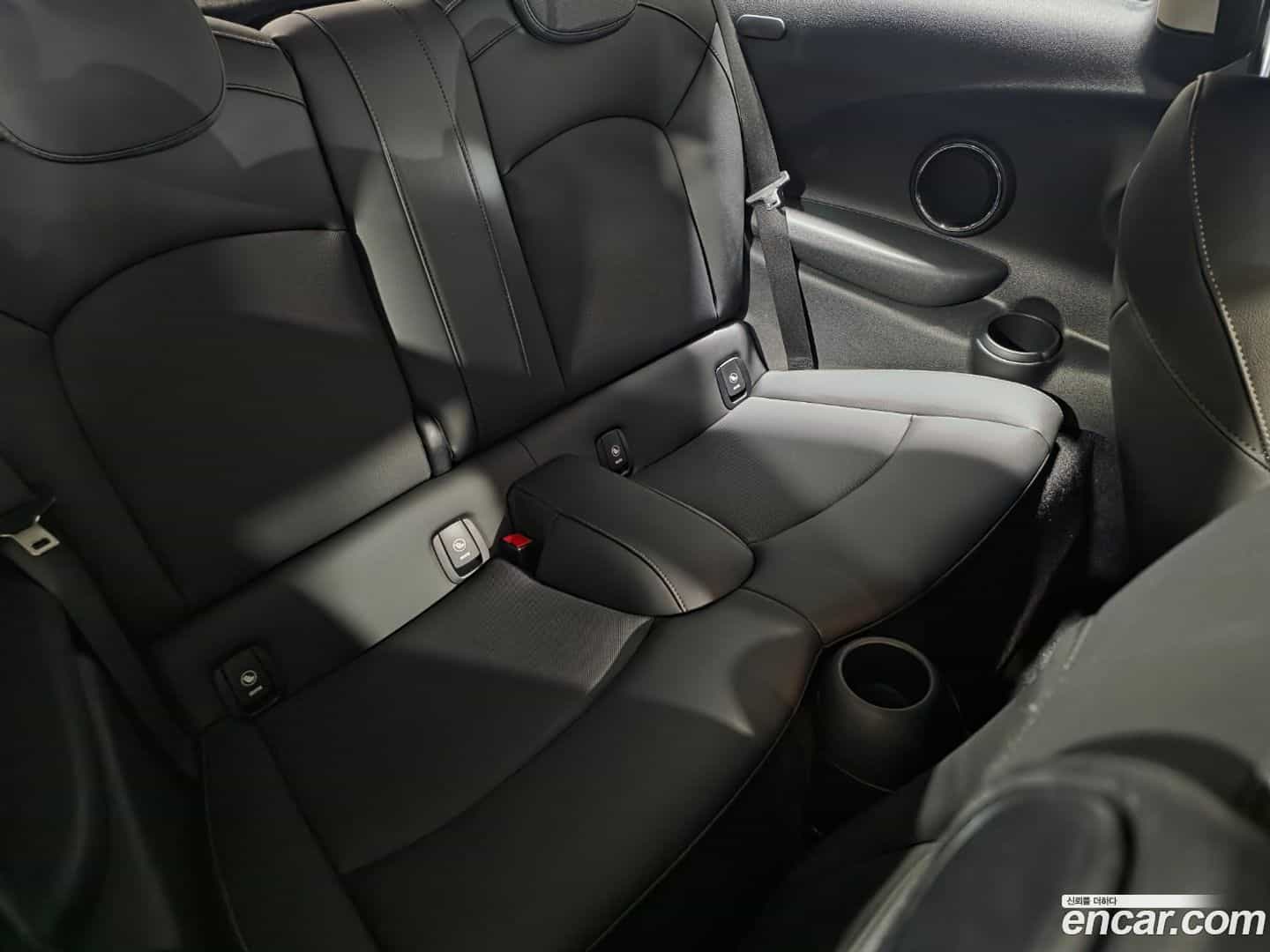 Cooper Mini 2021.5-OPTION-017