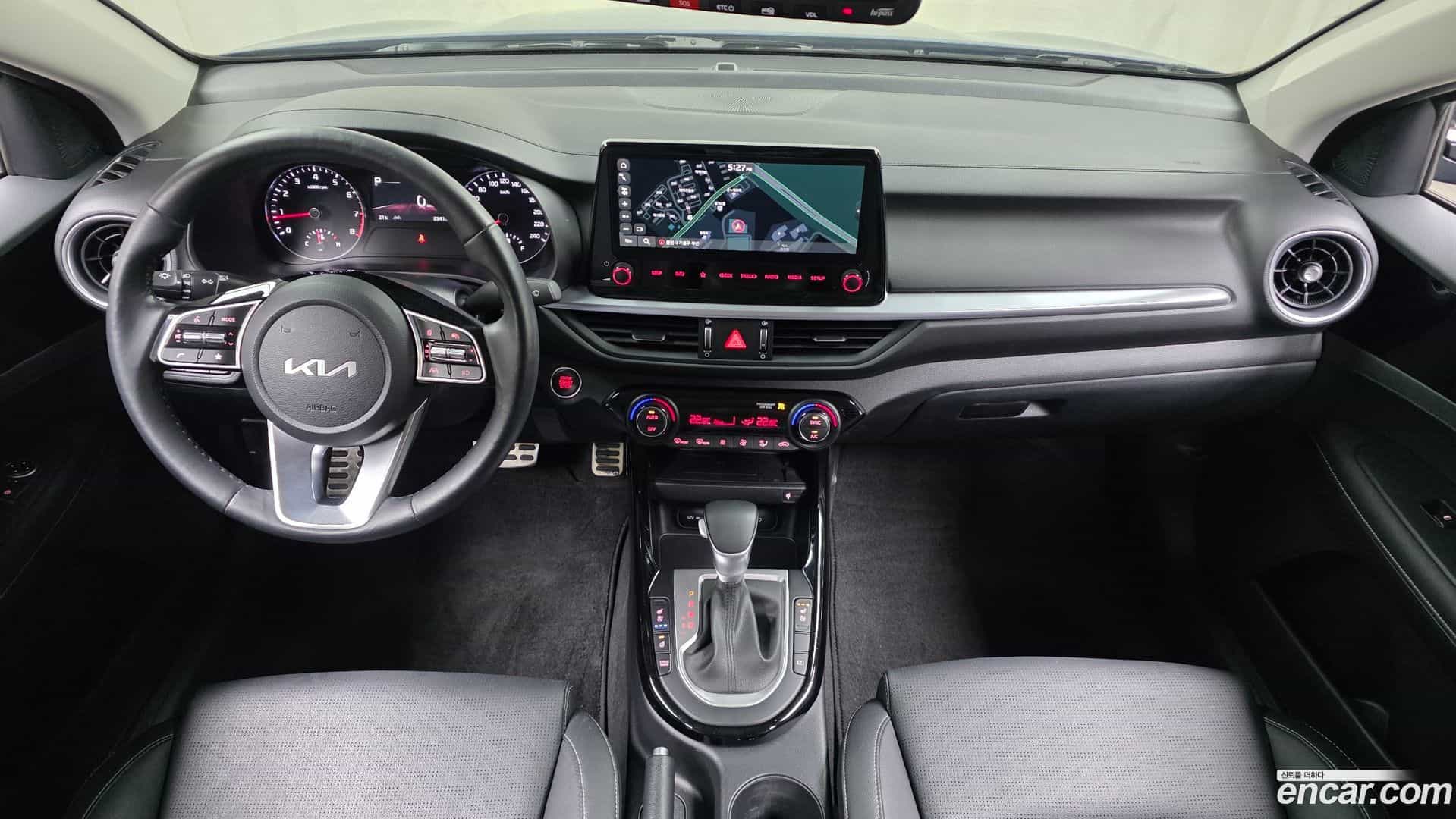 K3 Kia 2024.0-INNER-007