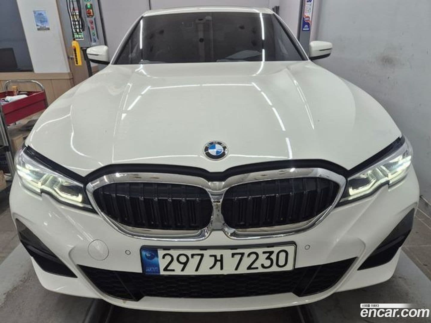 Main__Slider__Photo:3-Series BMW 2021.10-0