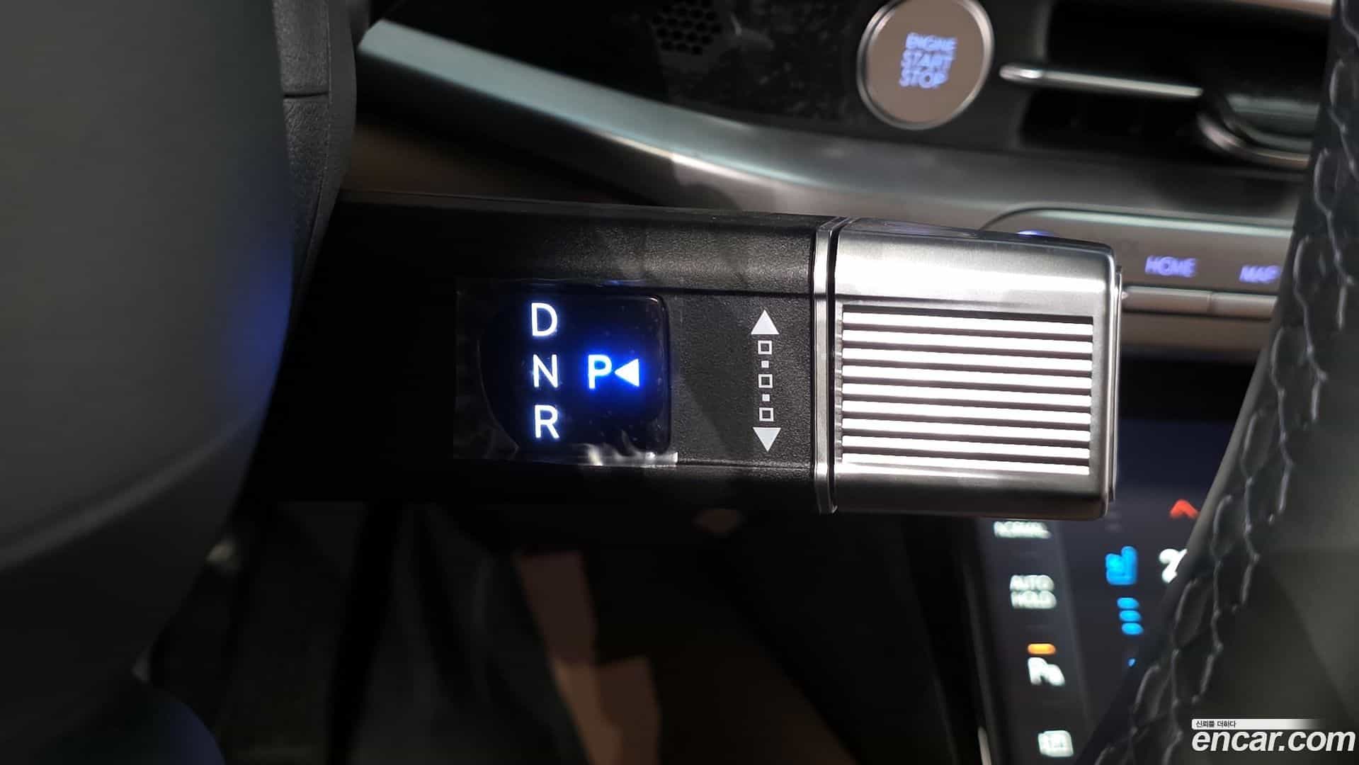Grandeur Hyundai 2025.1-INNER-009