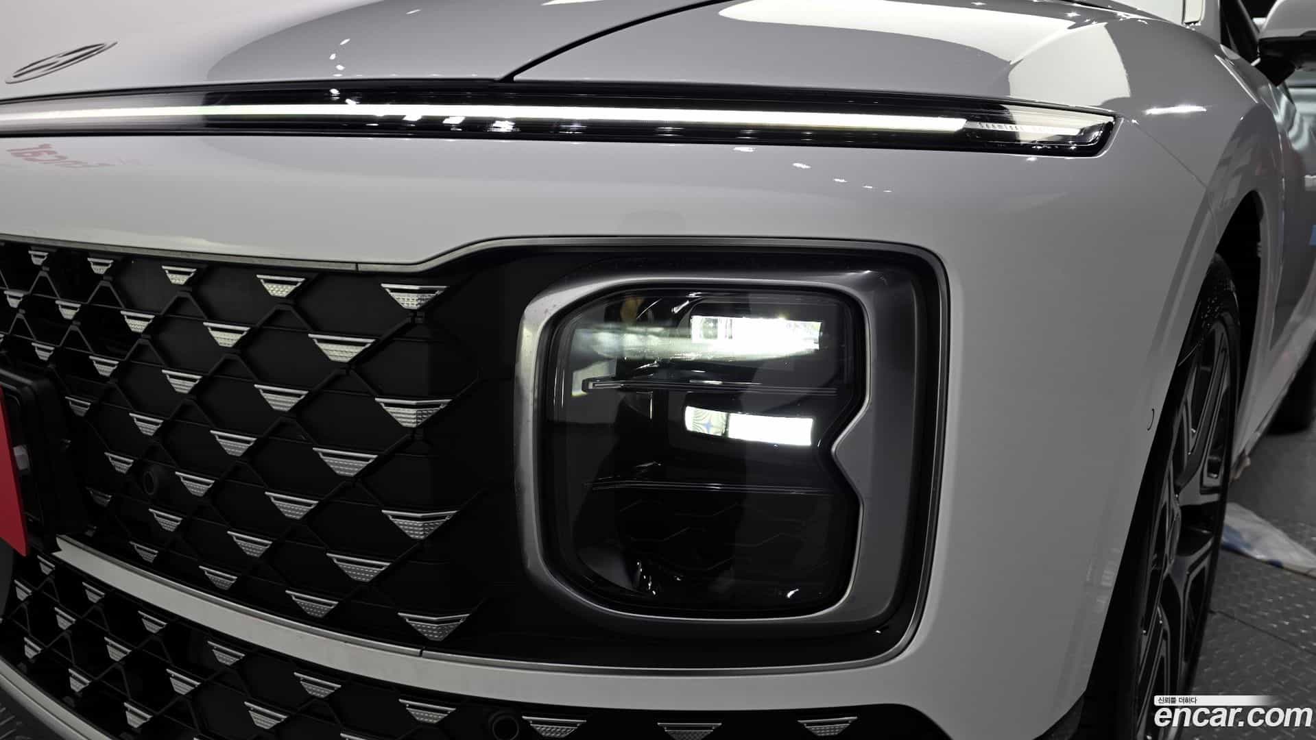 Grandeur Hyundai 2025.1-OUTER-032