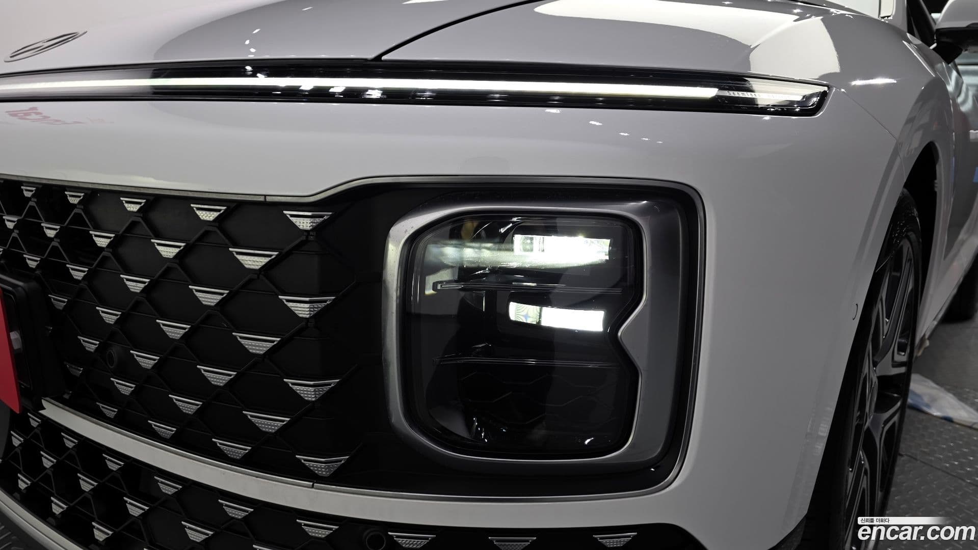 Main__Slider__Photo:Grandeur Hyundai 2025.1-21