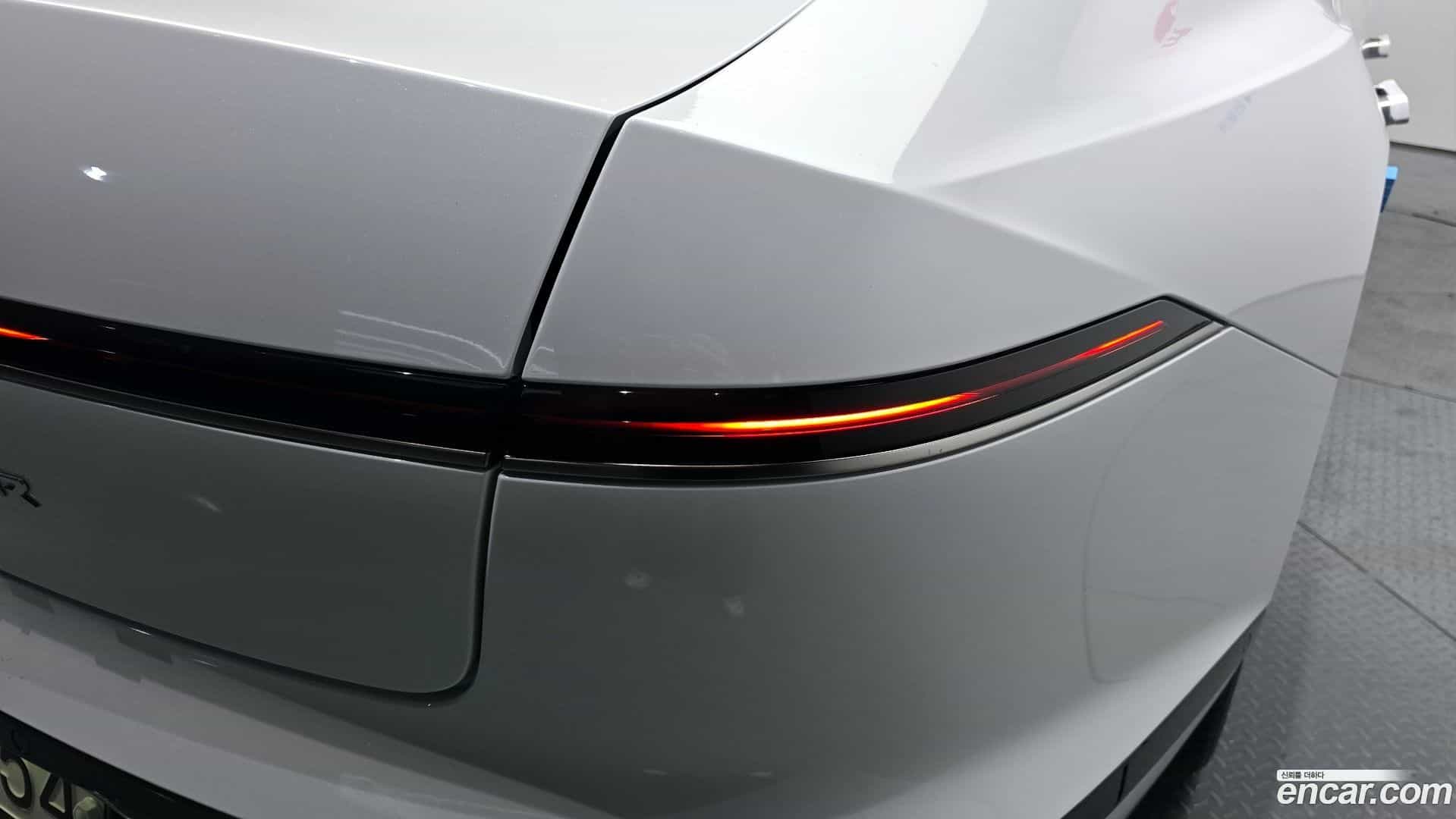 Grandeur Hyundai 2025.1-OUTER-033