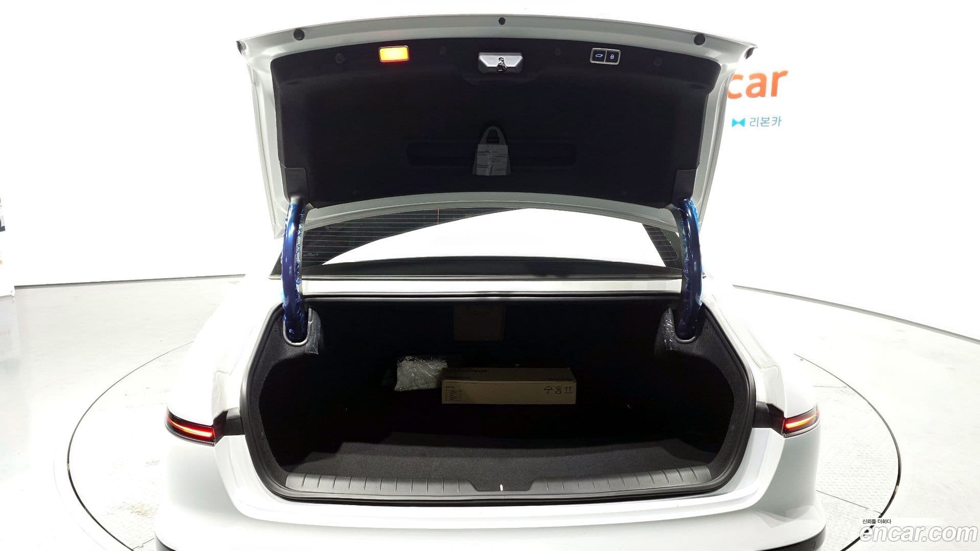 Main__Slider__Photo:Grandeur Hyundai 2025.1-36