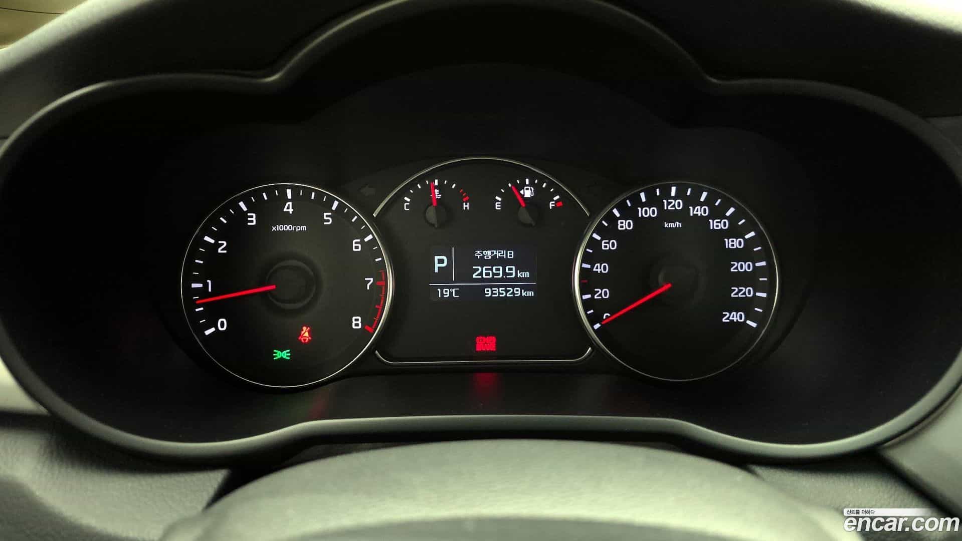Carens Kia 2017.0-INNER-008