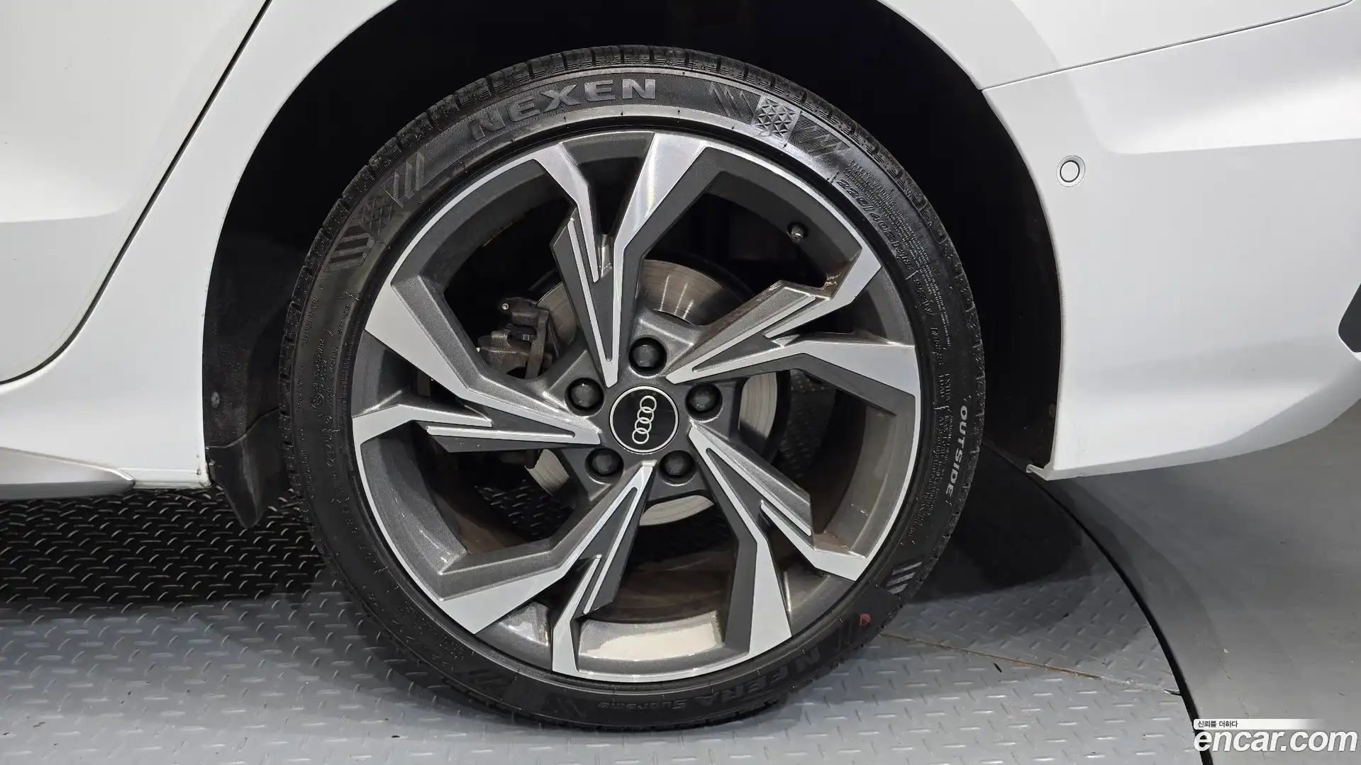 A3 Audi 2023.11-OUTER-031