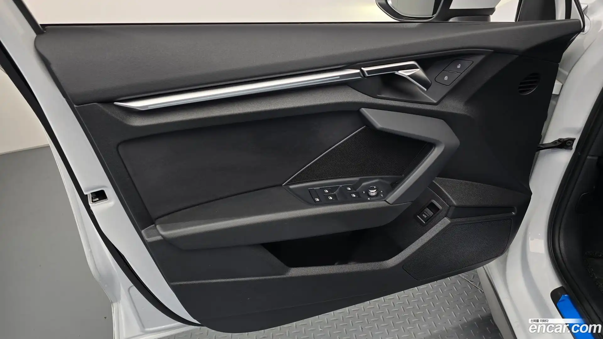 A3 Audi 2023.11-INNER-034